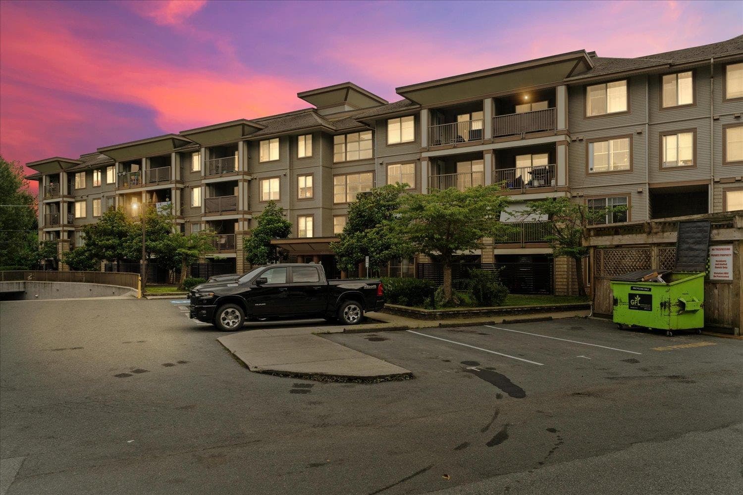 111 - 45555 Yale Road, Chilliwack, V2P 0A9 — photo 2