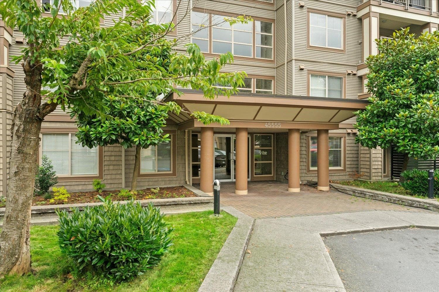 111 - 45555 Yale Road, Chilliwack, V2P 0A9 — photo 3