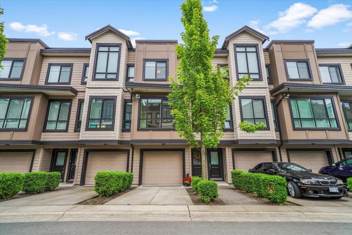 9 - 100 Wood Street, New Westminster