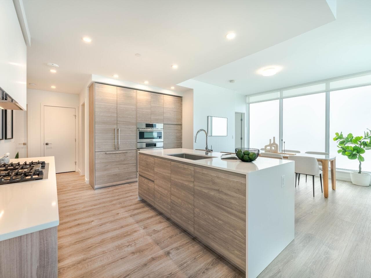 3004 - 680 Quayside Drive, New Westminster, V3M 0P2 — photo 4