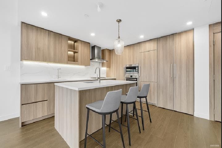 3504 - 13768 100 Avenue, Surrey, V3T 5X7 — photo 4