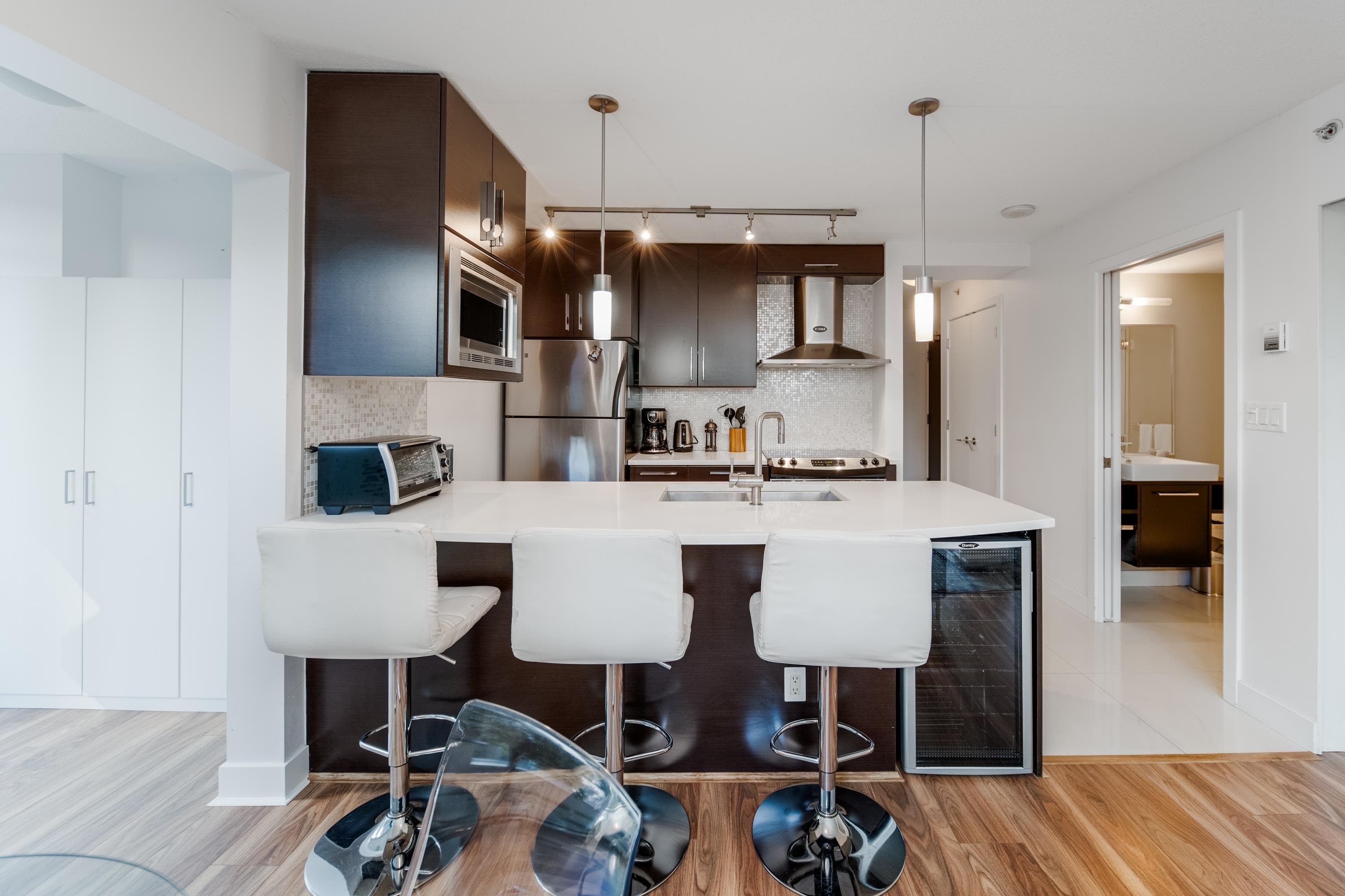 301 - 689 Abbott Street, Vancouver, V6B 0J2 — photo 5