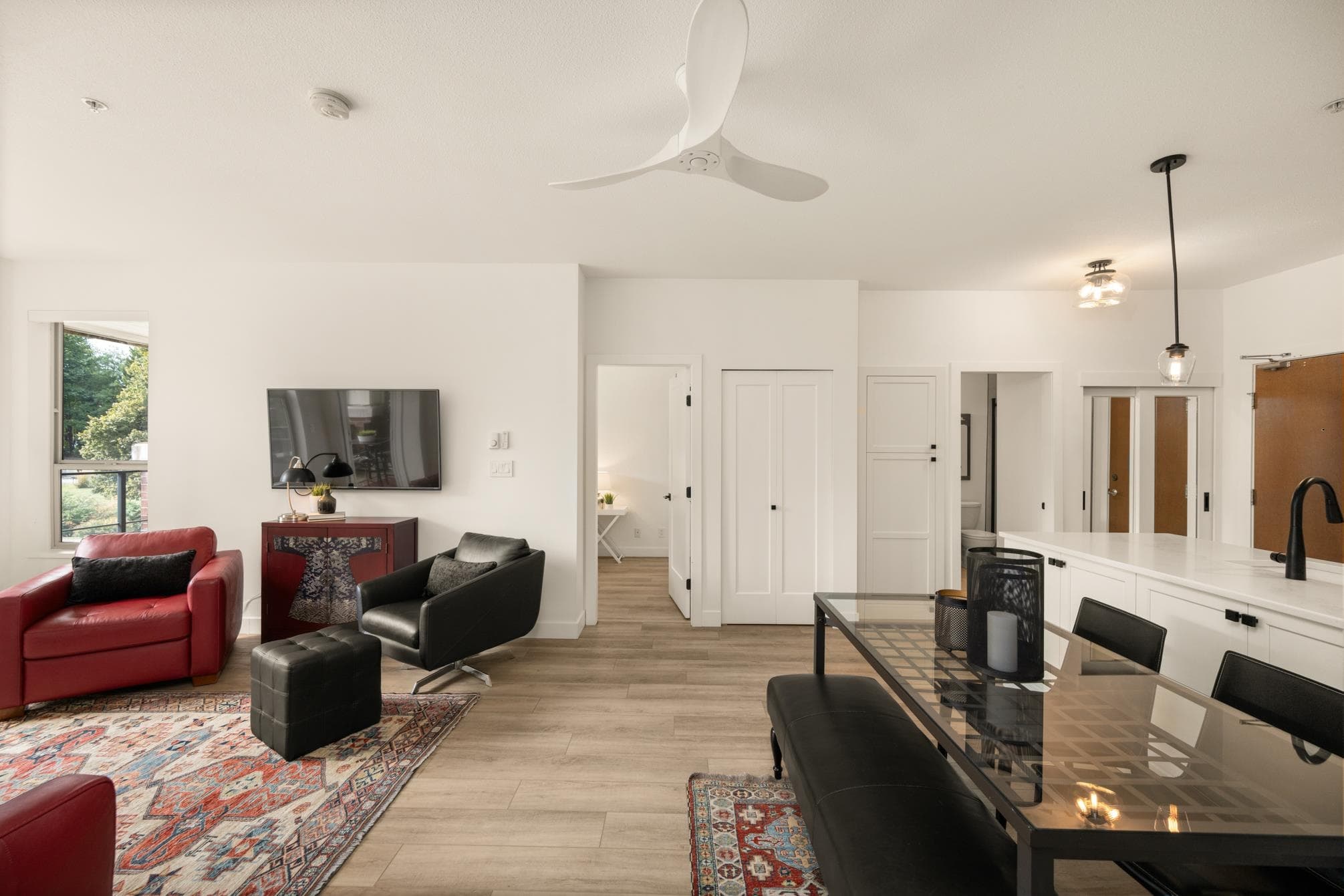 301 - 285 Ross Drive, New Westminster, V3L 0B9 — photo 5