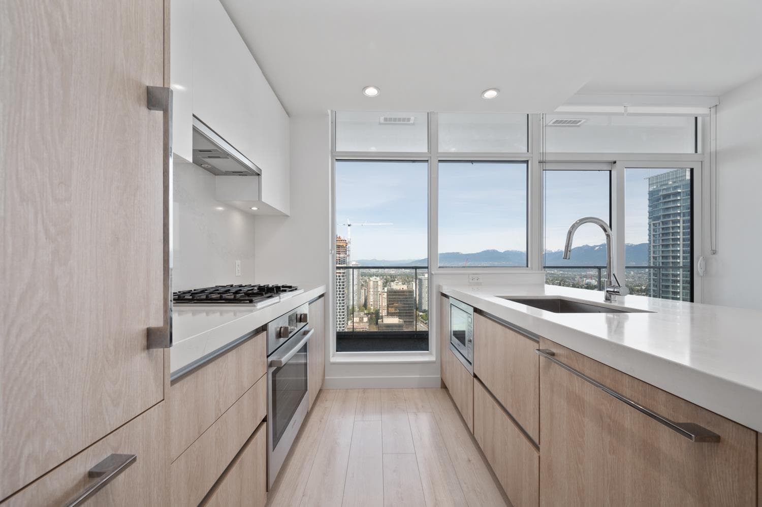 3204 - 6080 Mckay Avenue, Burnaby, V5H 0J4 — photo 5