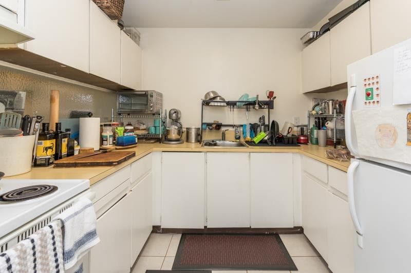 201 - 8040 Colonial Drive, Richmond, V7C 4V1 — photo 4