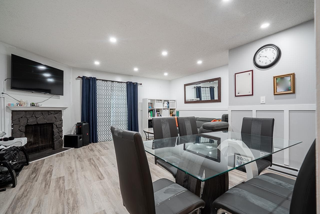 208 - 13632 67 Avenue, Surrey, V3W 6X5 — photo 2