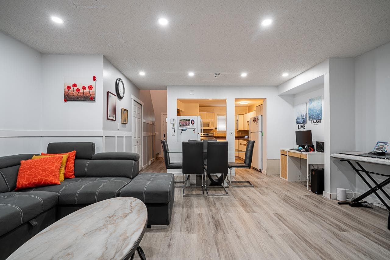 208 - 13632 67 Avenue, Surrey, V3W 6X5 — photo 3