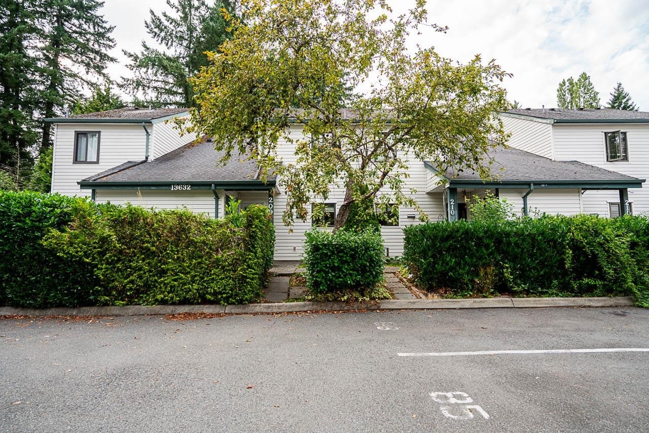 208 - 13632 67 Avenue, Surrey
