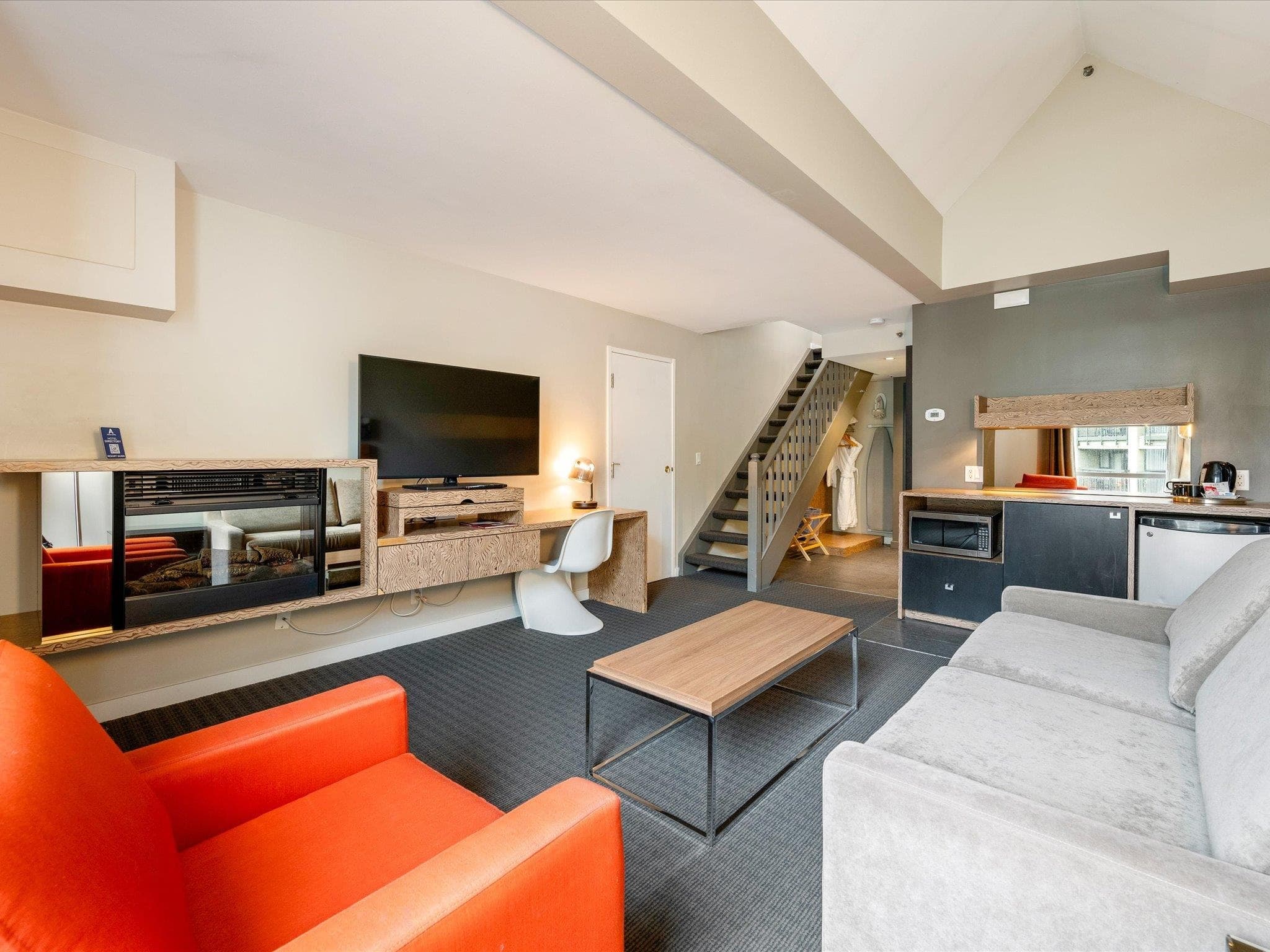307 - 4122 Village Green Way, Whistler, V8E 1G9 — photo 5