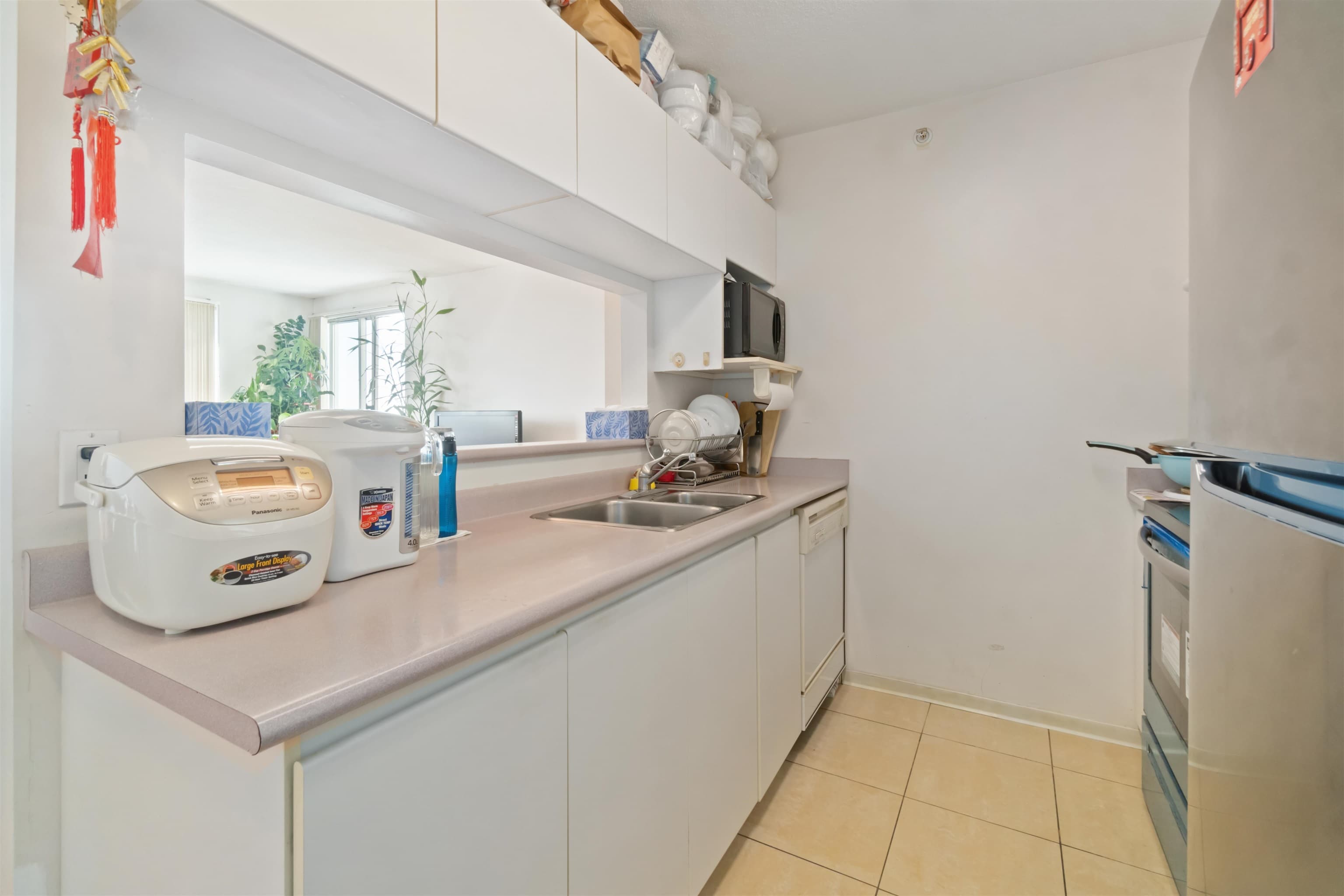 1204 - 3455 Ascot Place, Vancouver, V5R 6B7 — photo 5