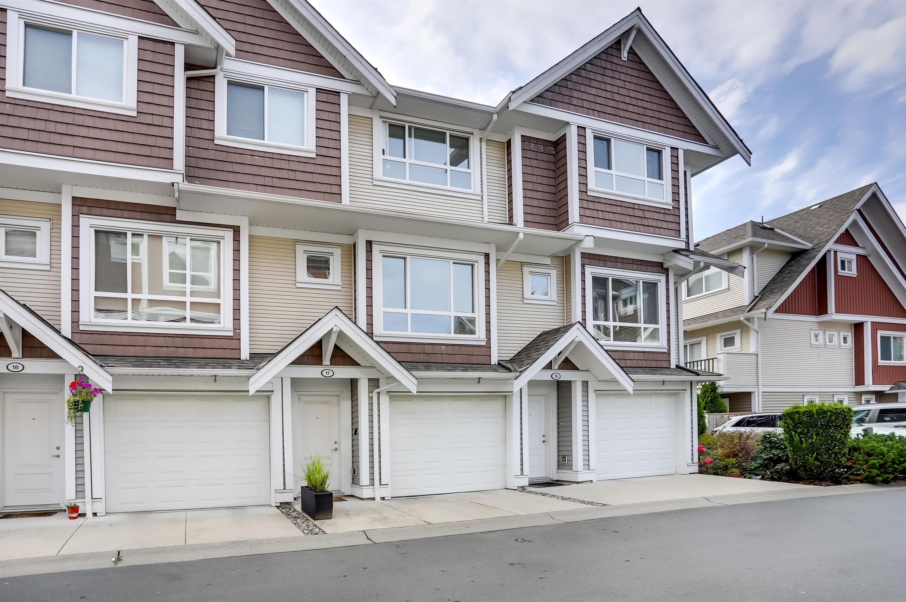 17 - 7298 199a Street, Langley
