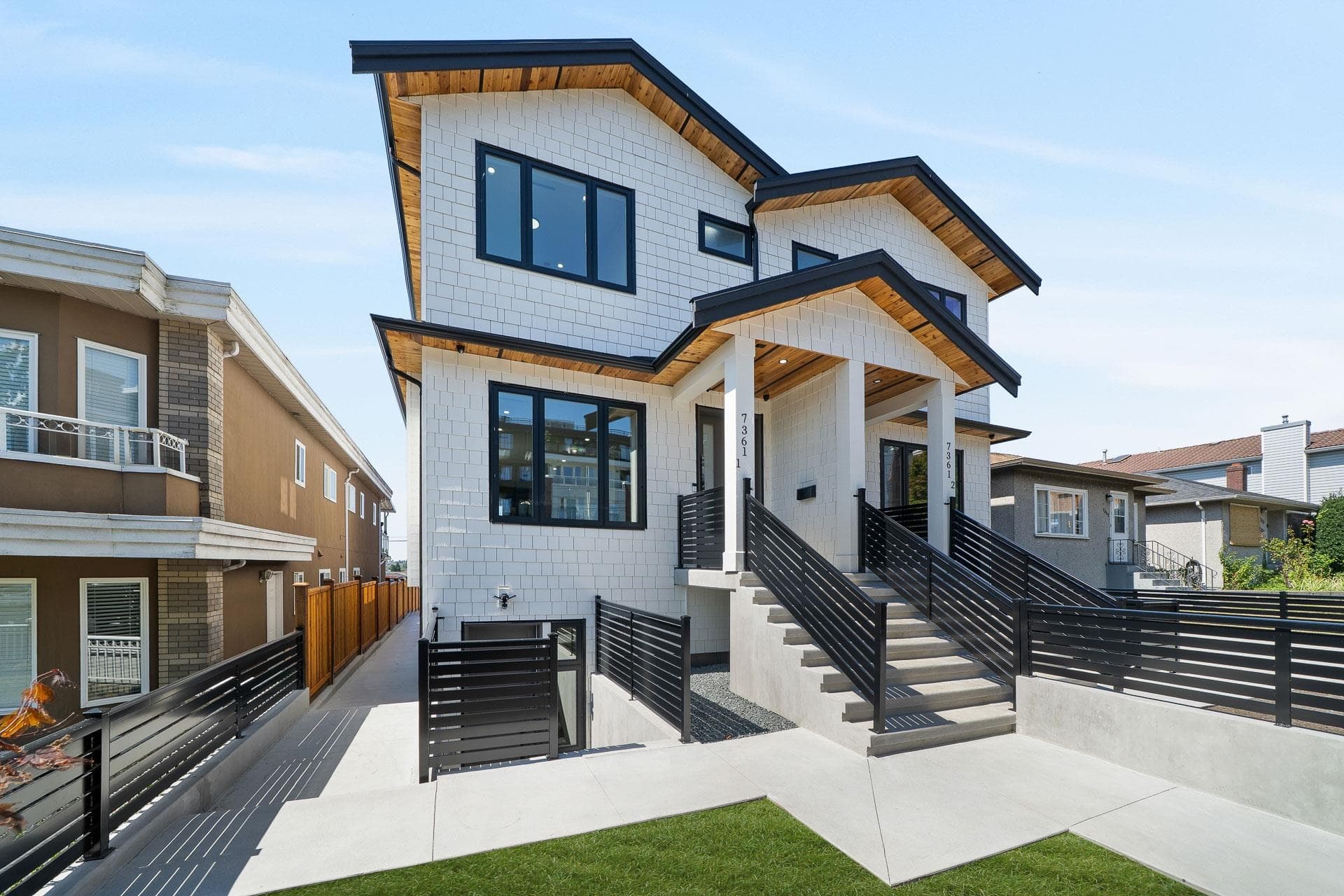 7361 Fraser Street, Vancouver, V5X 3W1 — photo 2