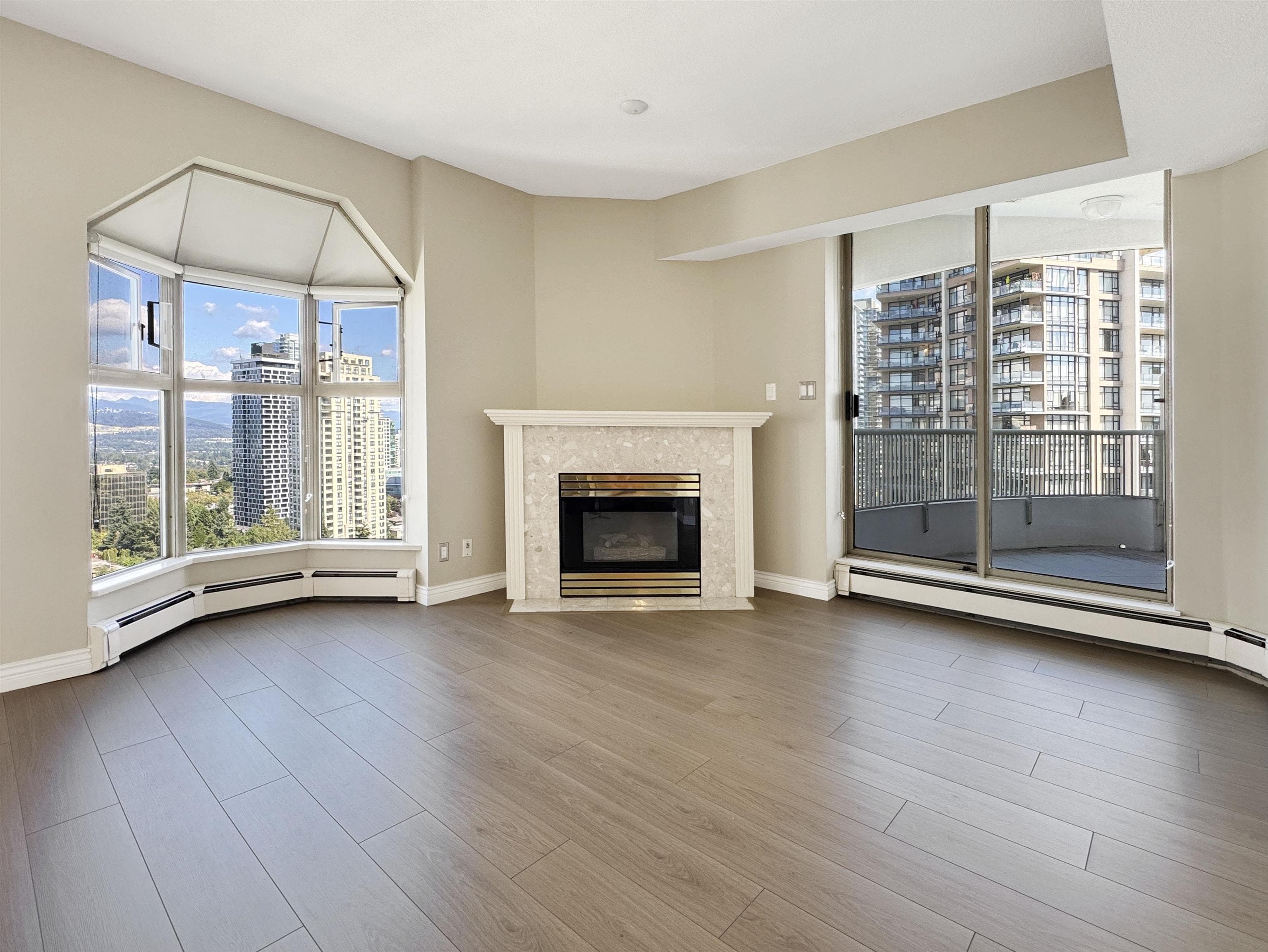 2406 - 6188 Patterson Avenue, Burnaby, V5H 2N1 — photo 2
