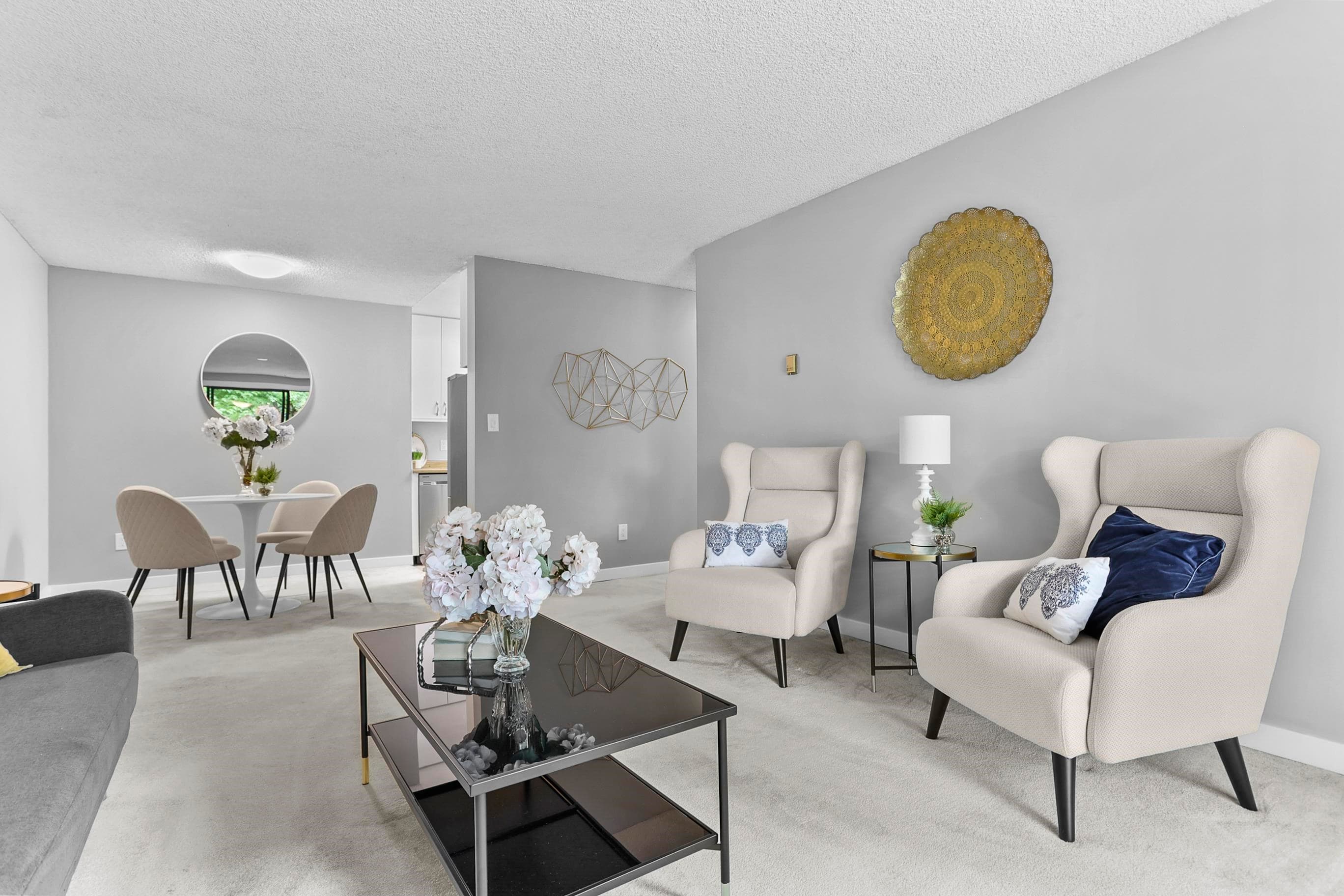 214 - 3921 Carrigan Court, Burnaby, V3N 4J7 — photo 4