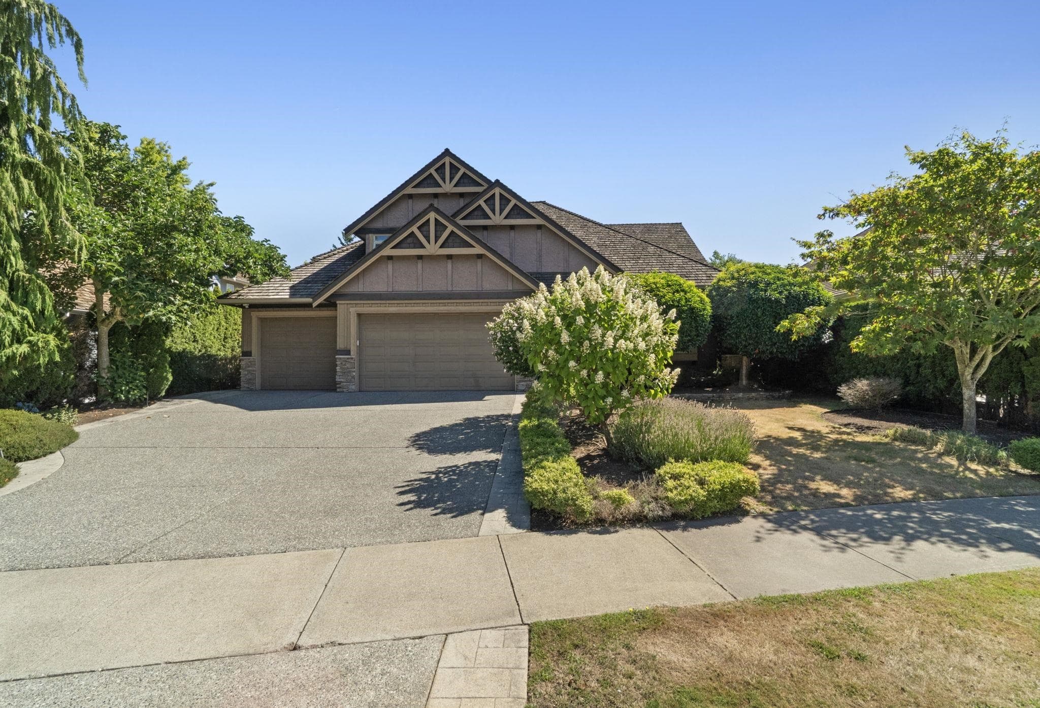3918 156b Street, Surrey, V3Z 0K8 — photo 1