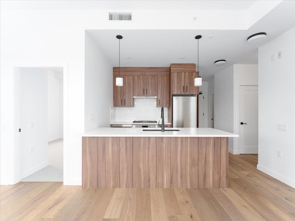 503 - 6859 Cambie Street, Vancouver, V6P 3H1 — photo 5
