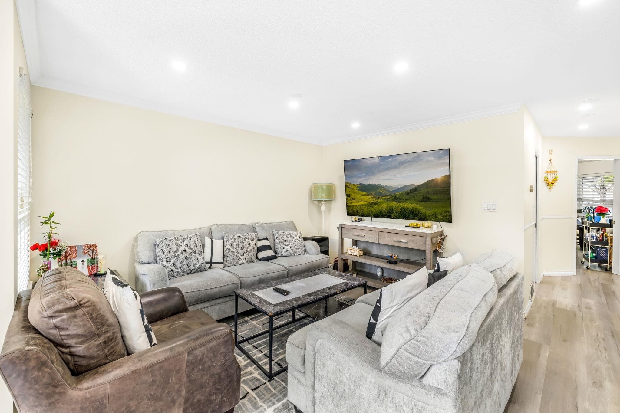 17 - 6478 121 Street, Surrey