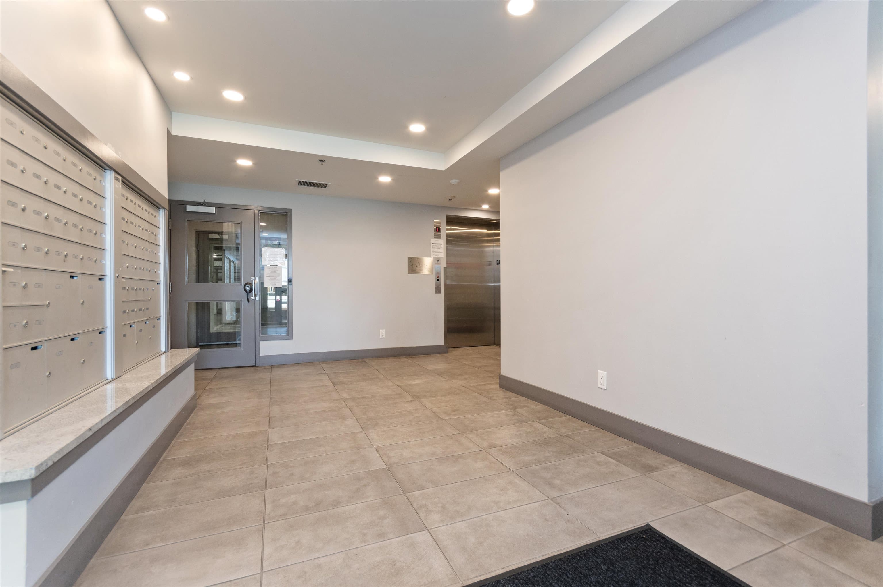 504 - 45562 Airport Road, Chilliwack, V2P 0J8 — photo 4
