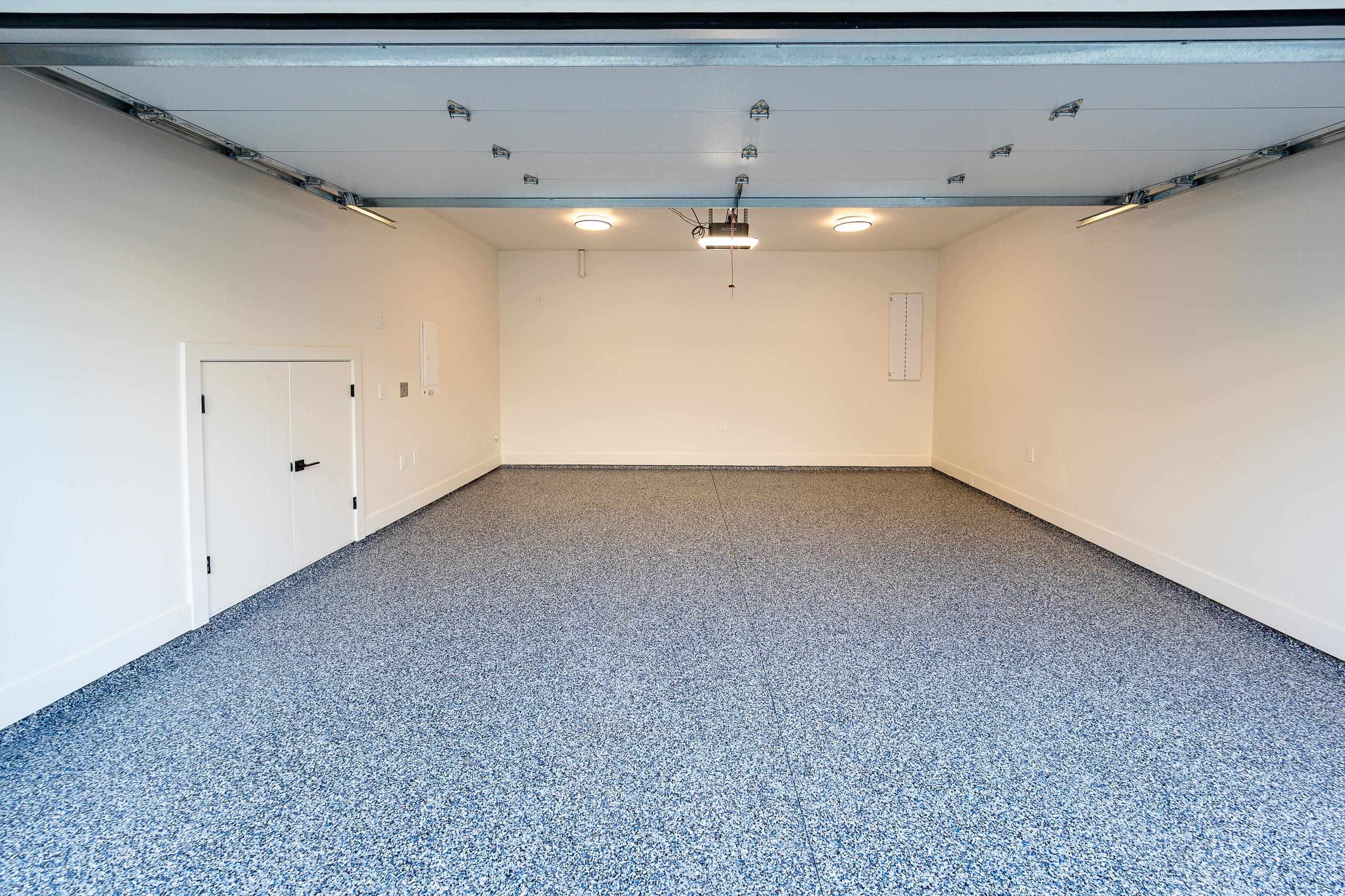 4246 Williams Road, Richmond, V0V 0V0 — photo 3
