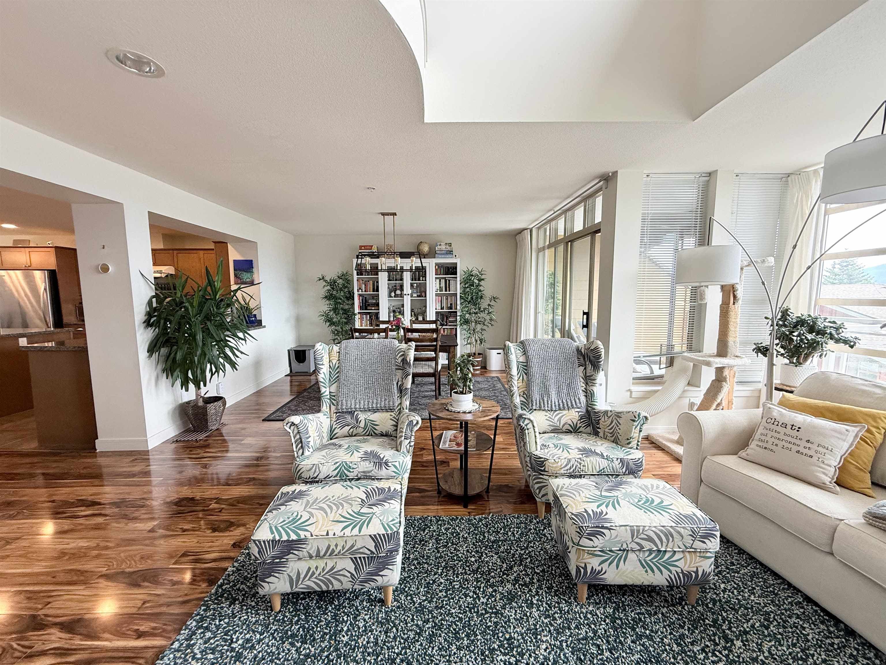 8676 Seascape Drive, West Vancouver, V7W 3J7 — photo 5