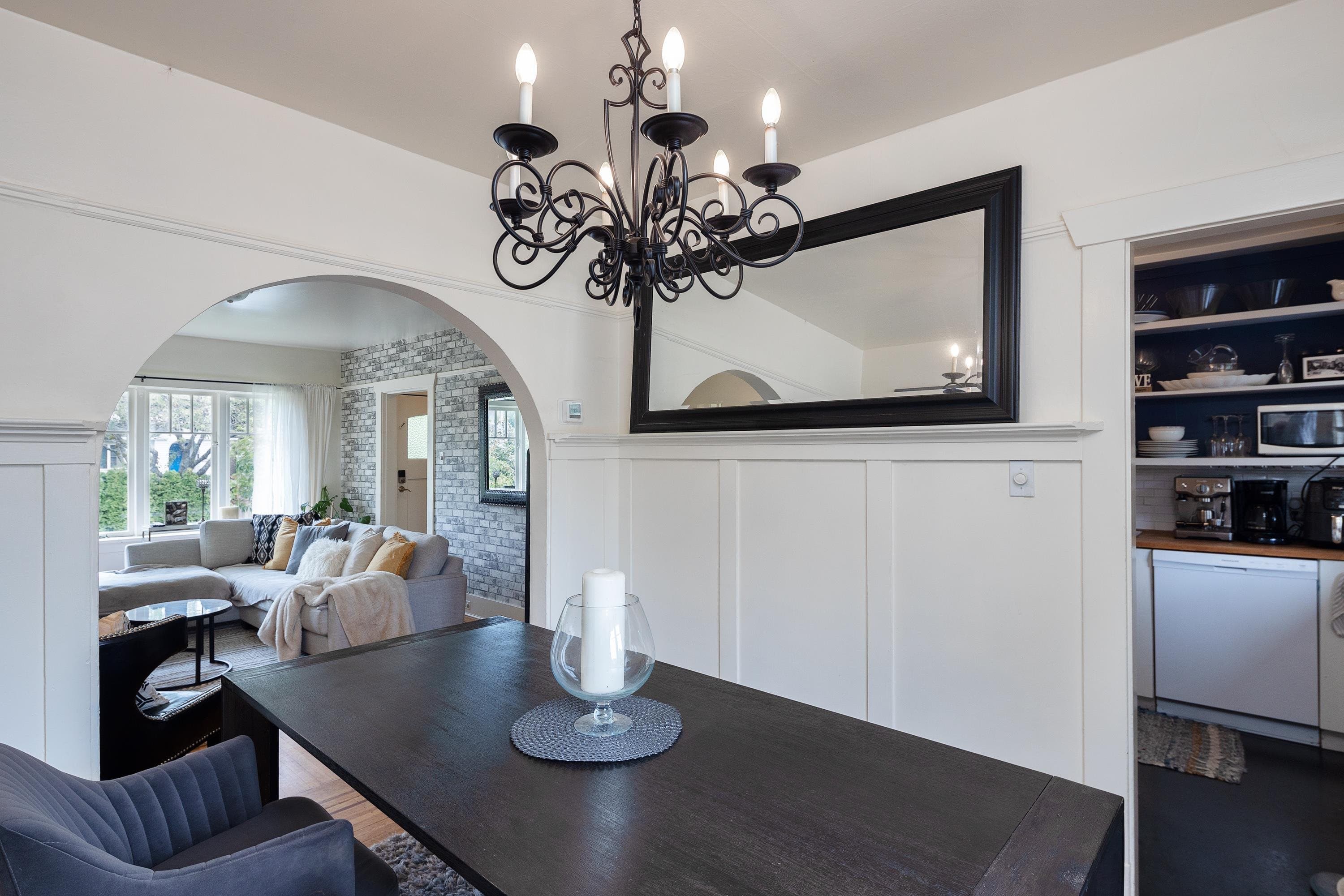 1325/27 Laburnum Street, Vancouver, V6J 3W4 — photo 3