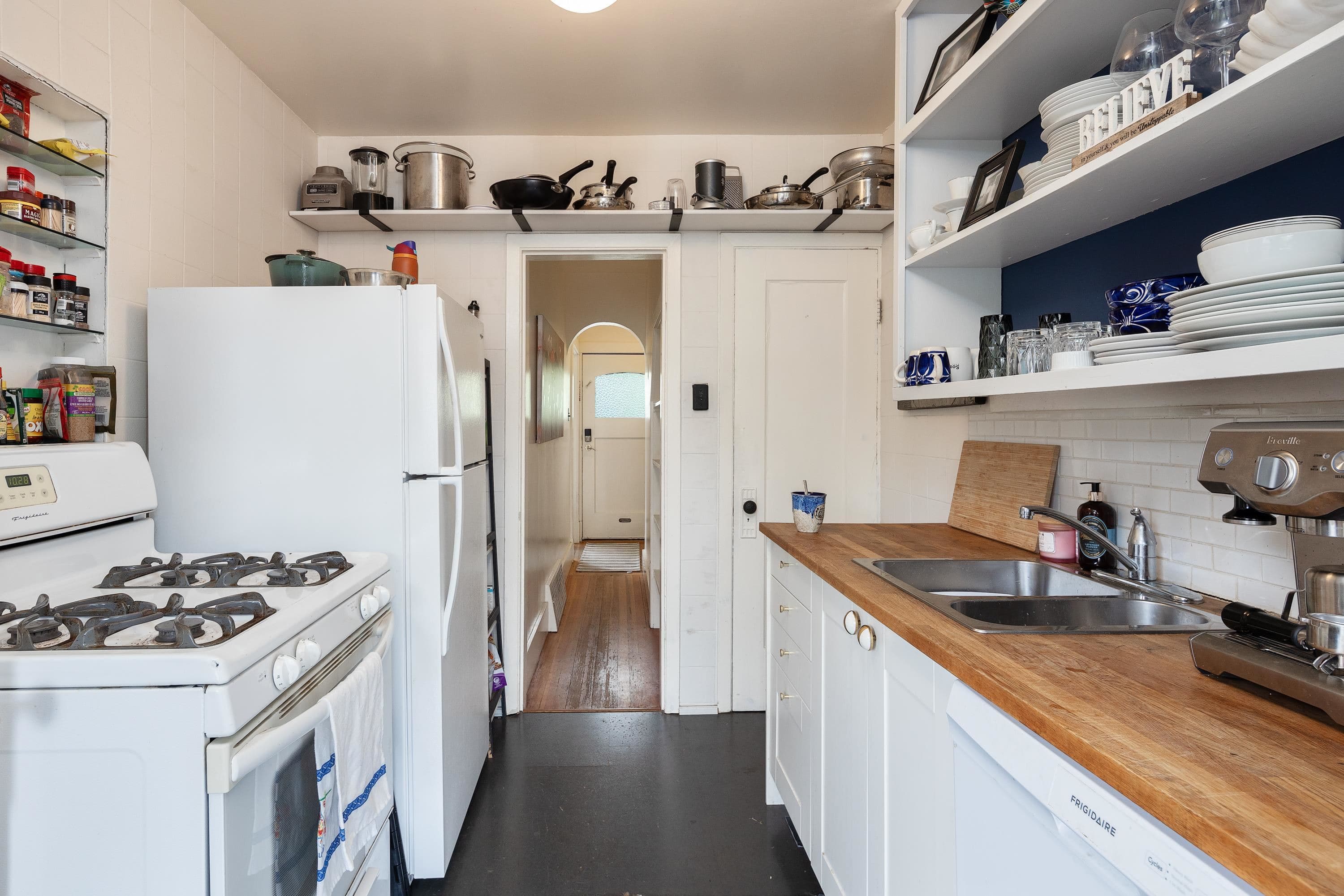 1325/27 Laburnum Street, Vancouver, V6J 3W4 — photo 4