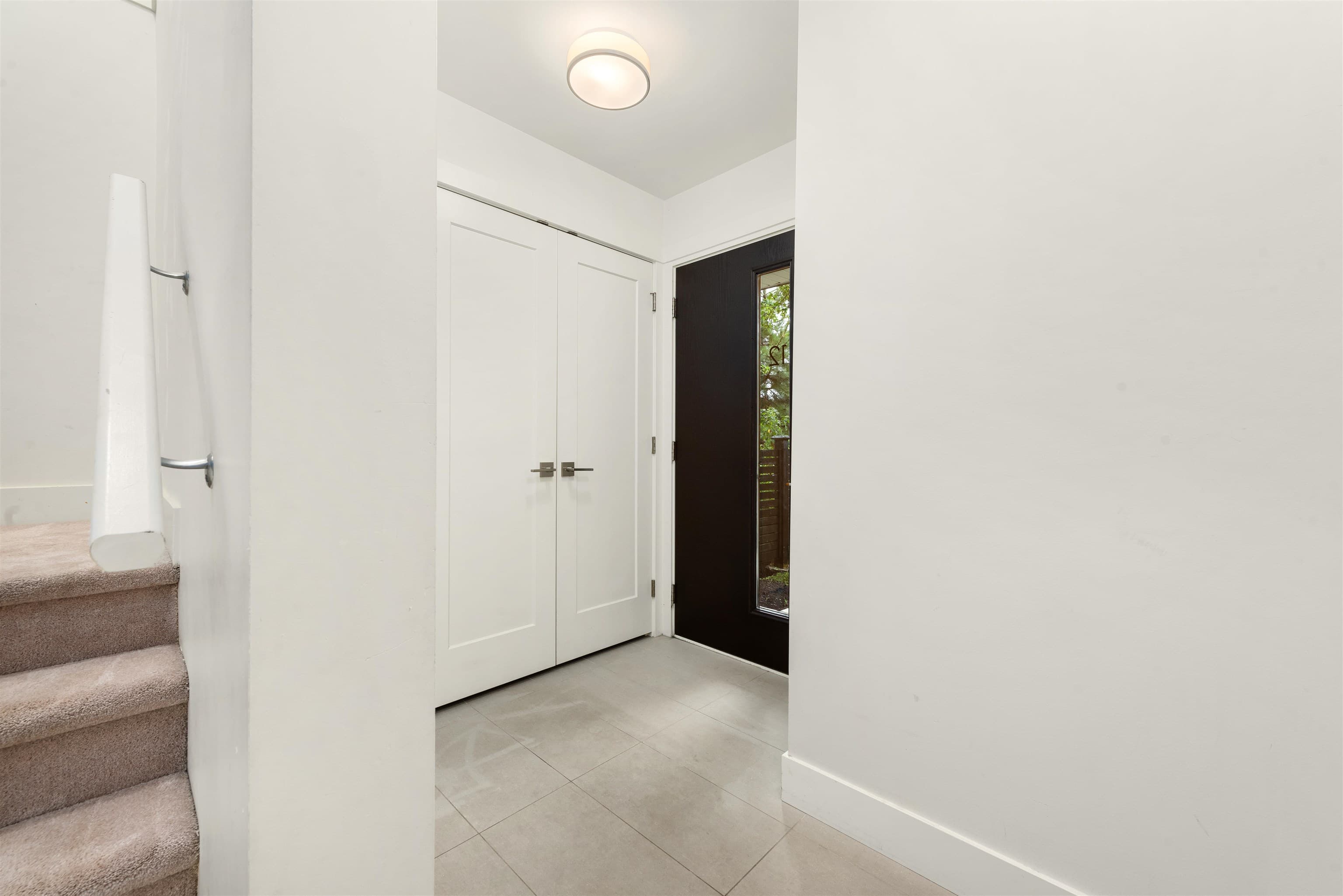 12 - 16828 Boxwood Drive, Surrey, V4N 6T2 — photo 2