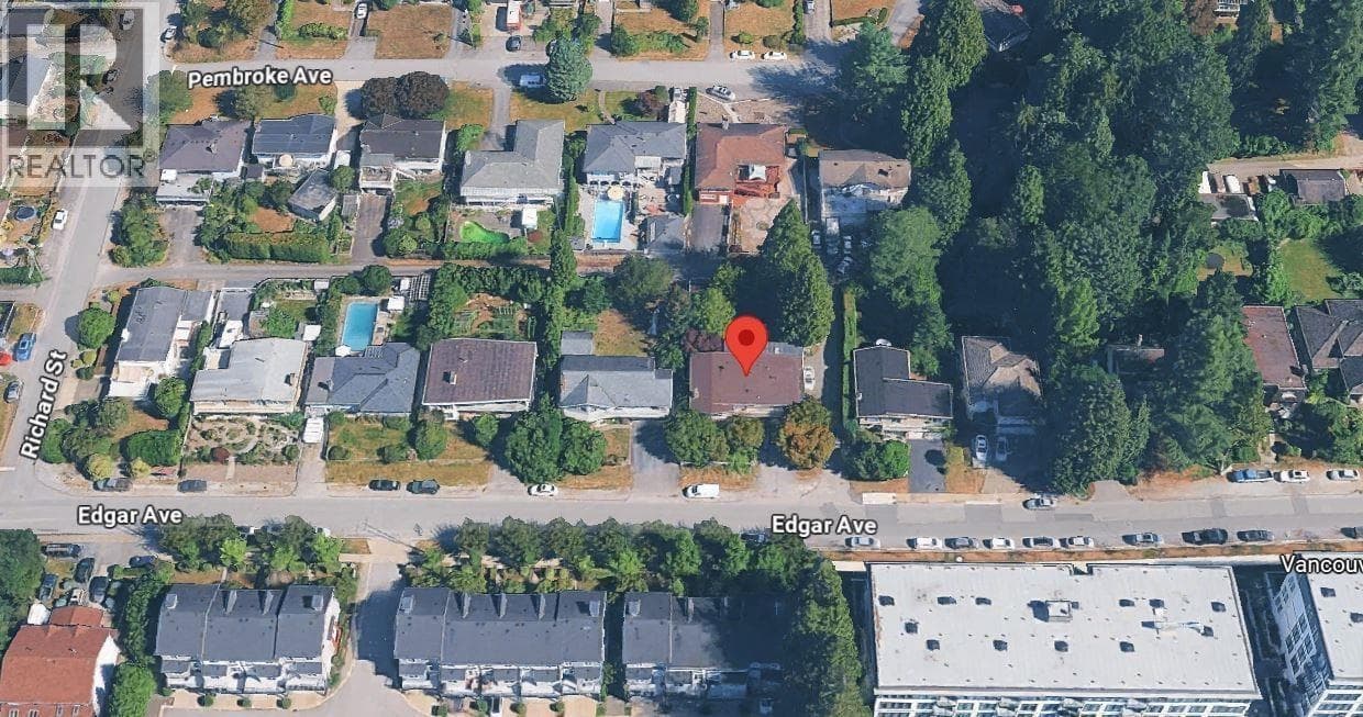 711 Edgar Avenue, Coquitlam