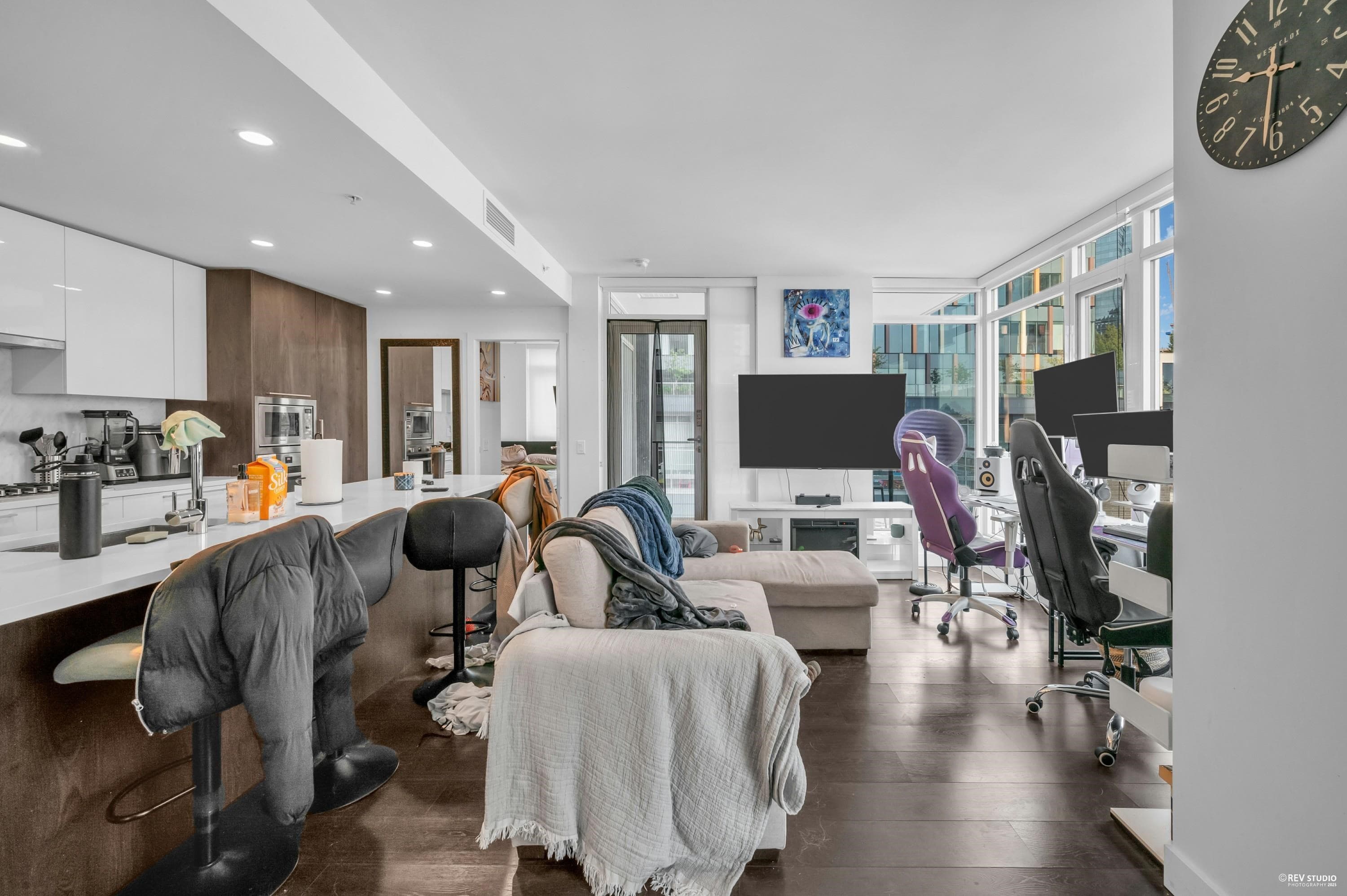 408 - 6398 Silver Avenue, Burnaby, V5H 0K7 — photo 4