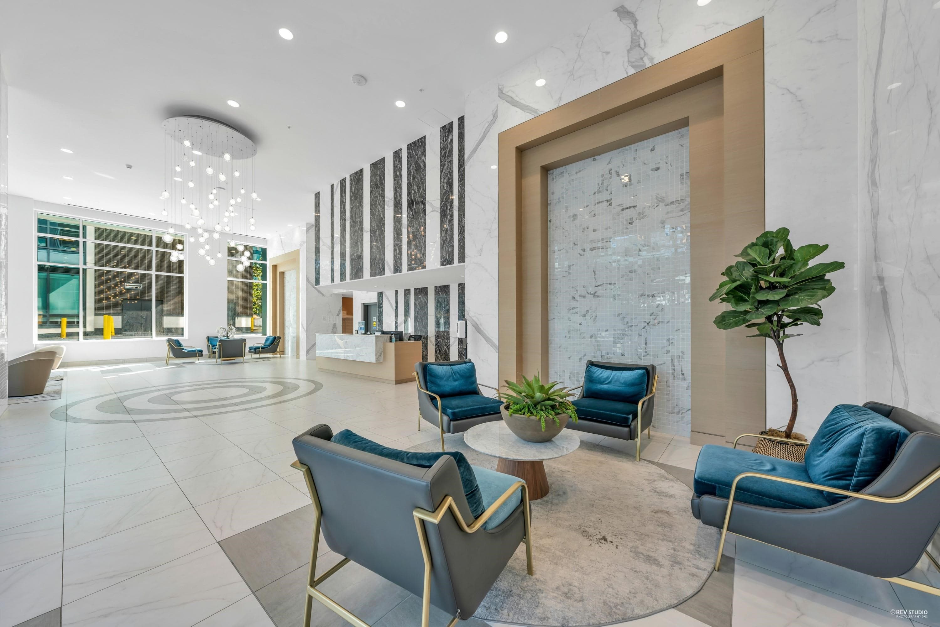 TH3 - 6398 Silver Avenue, Burnaby, V5H 0K7 — photo 4