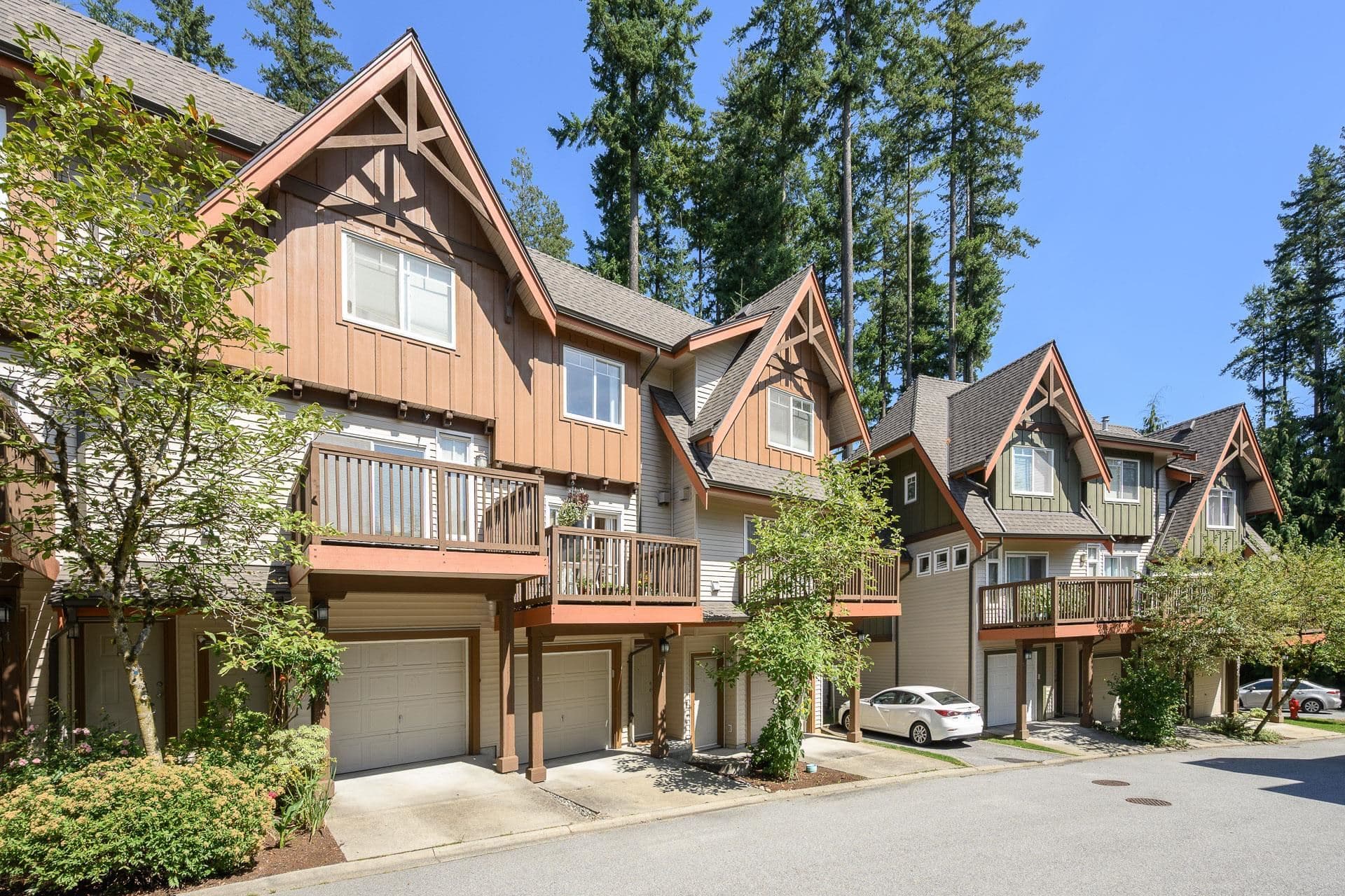 29 - 2000 Panorama Drive, Port Moody, V3H 5J5 — photo 1