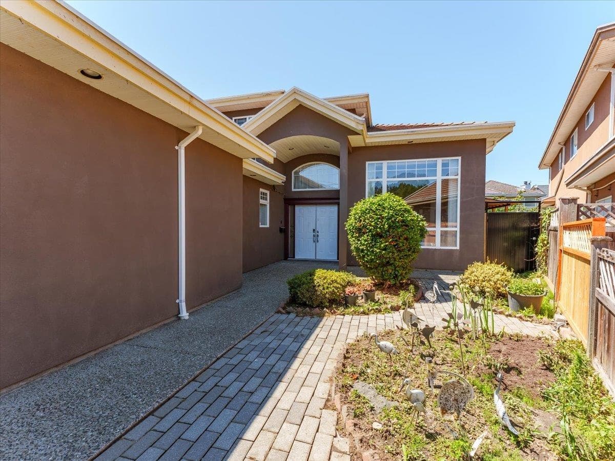 10099 Ruskin Road, Richmond