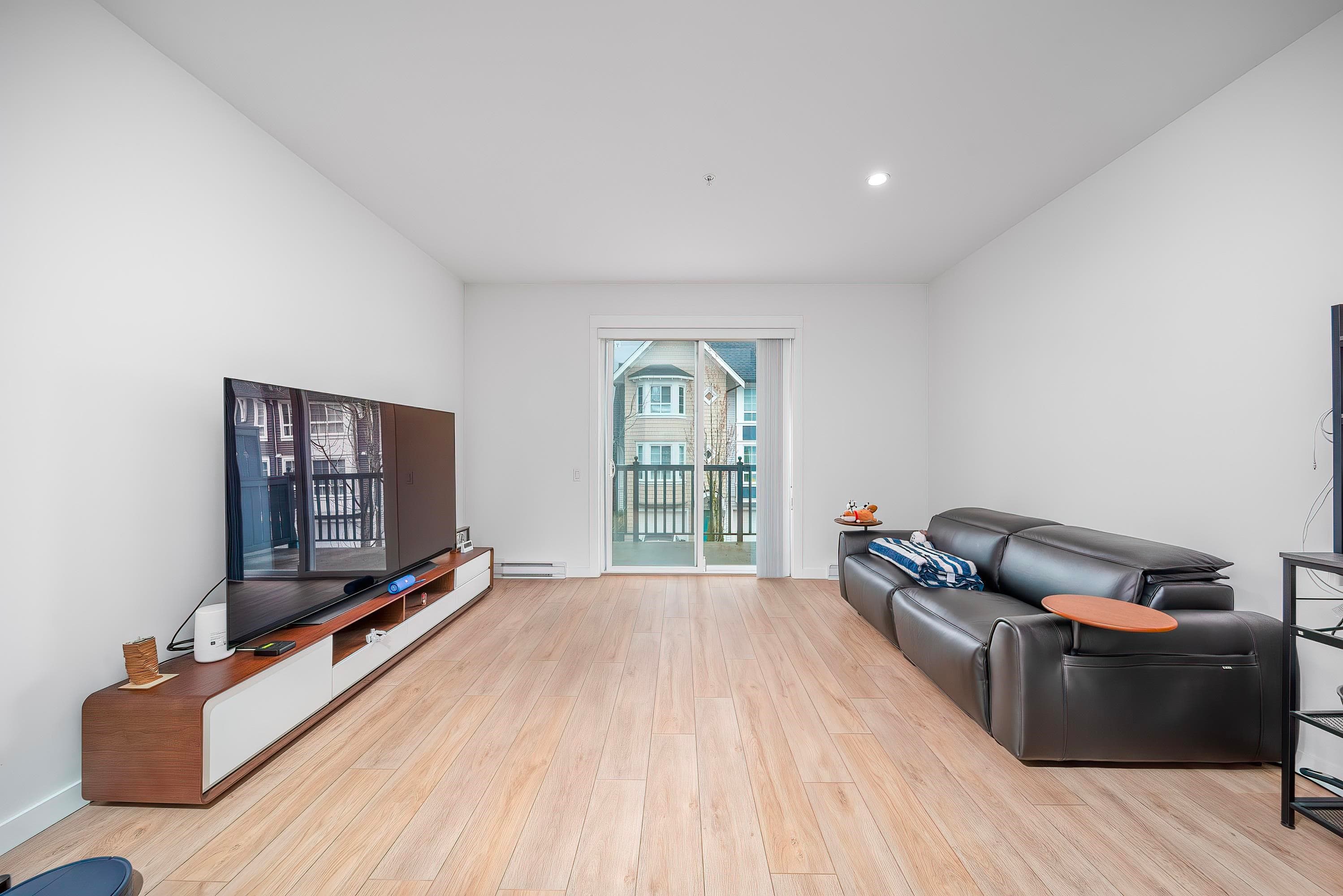 28 - 8438 207a Street, Langley, V2Y 0N8 — photo 4
