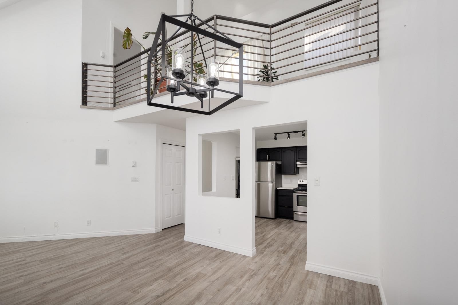 402B - 1210 Quayside Drive, New Westminster, V3M 6H1 — photo 3