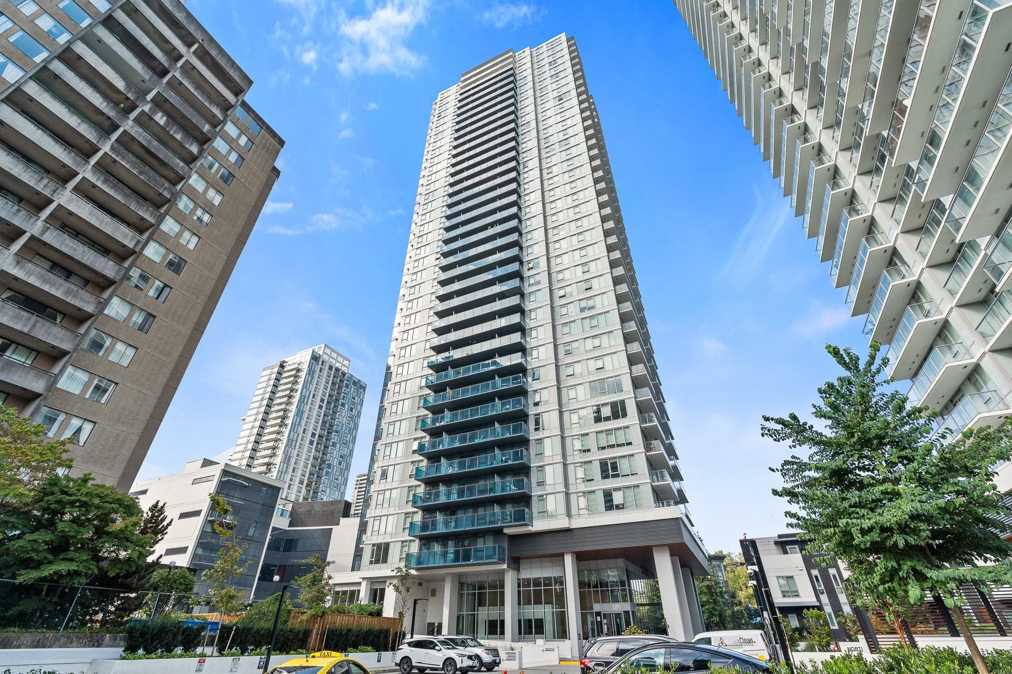 2508 - 10448 University Drive, Surrey, V3T 0S7 — photo 2