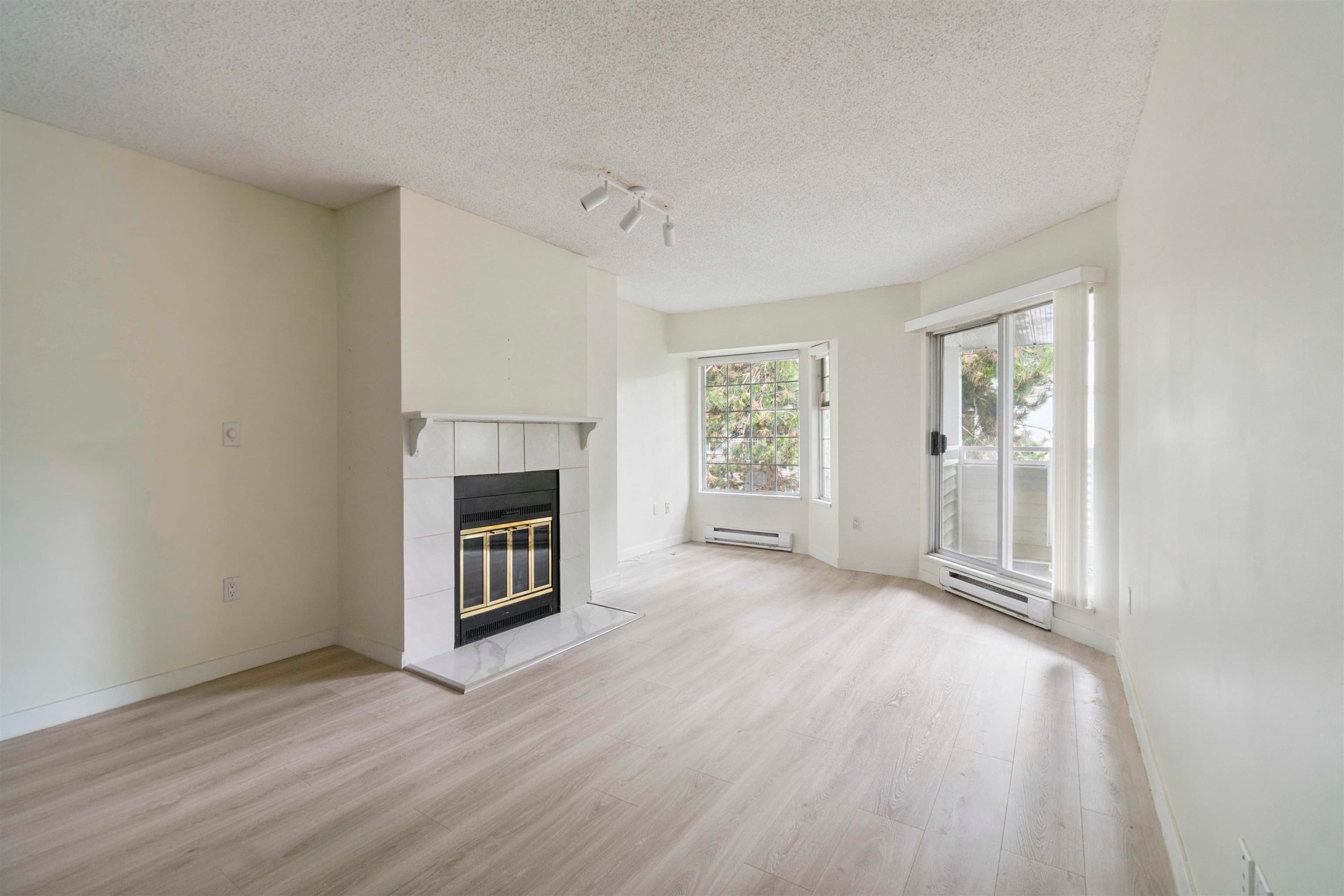 218 - 7591 Moffatt Road, Richmond, V6Y 3N2 — photo 3