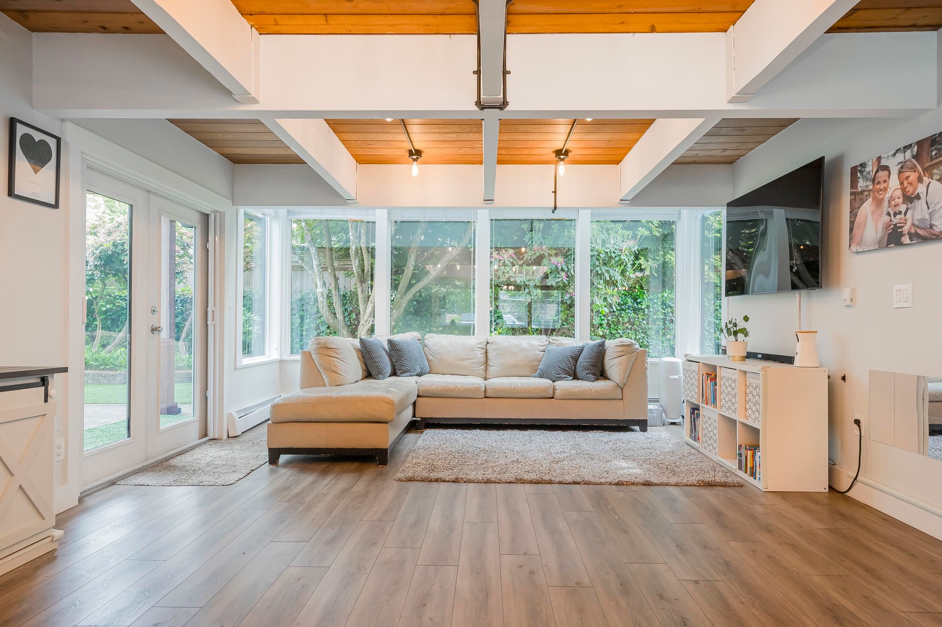 12350 Carlton Street, Maple Ridge