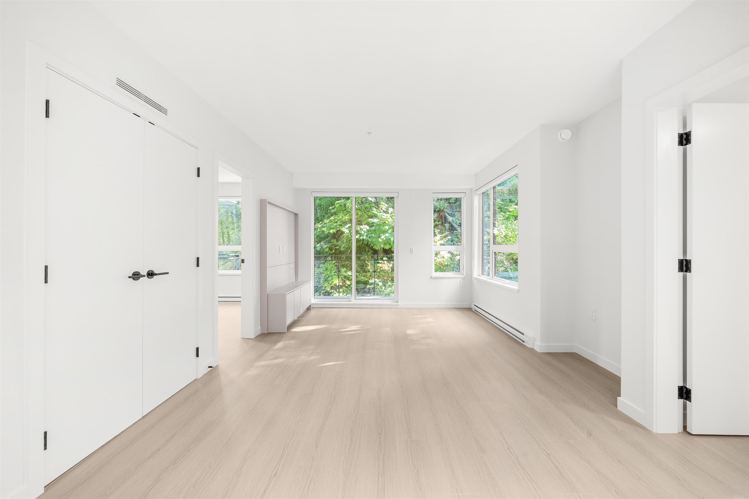303 - 2015 St. Johns Street, Port Moody, V3H 0N5 — photo 5