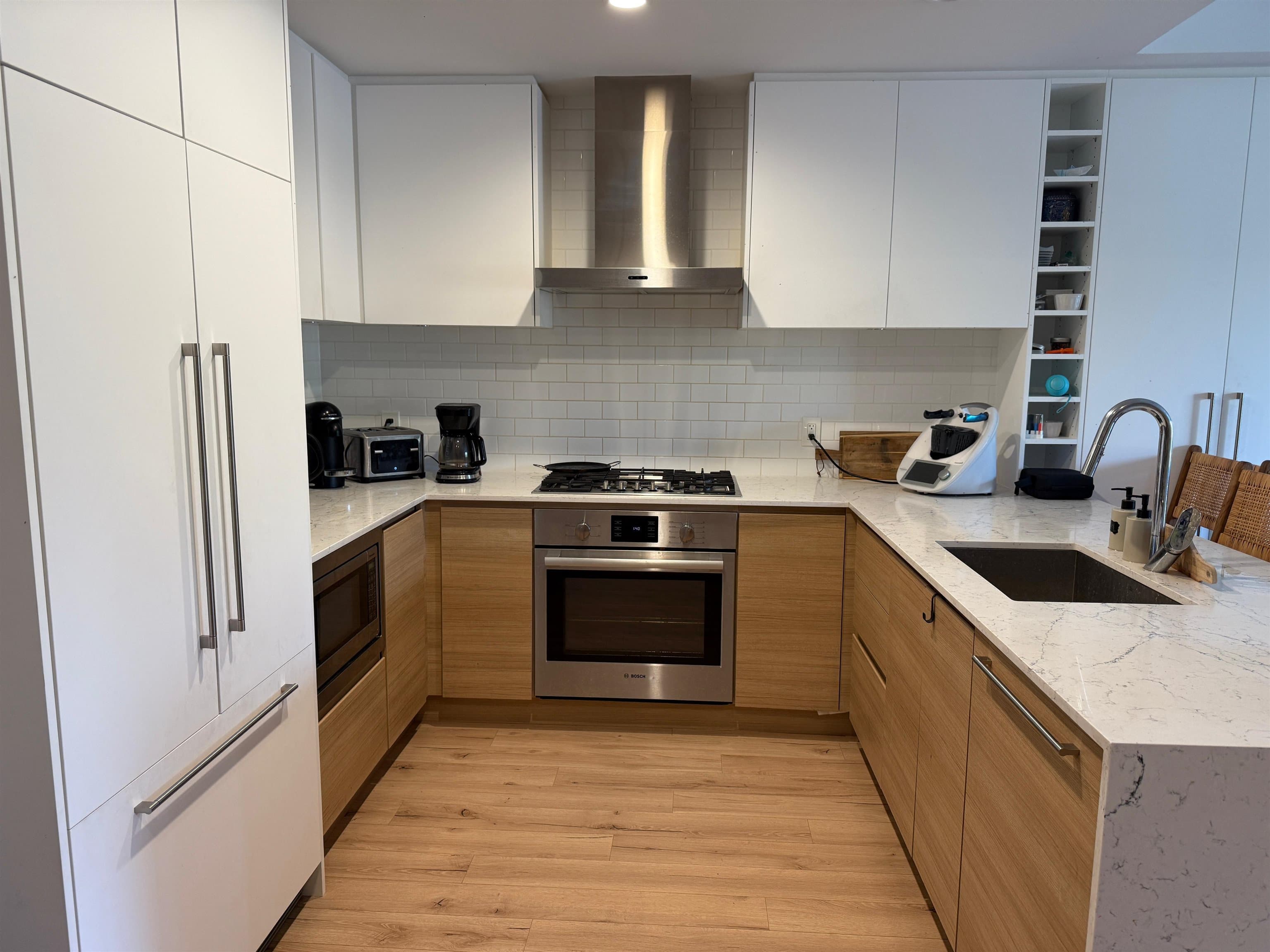 323 - 55 Klahanie Drive, Port Moody, V3H 0M9 — photo 2
