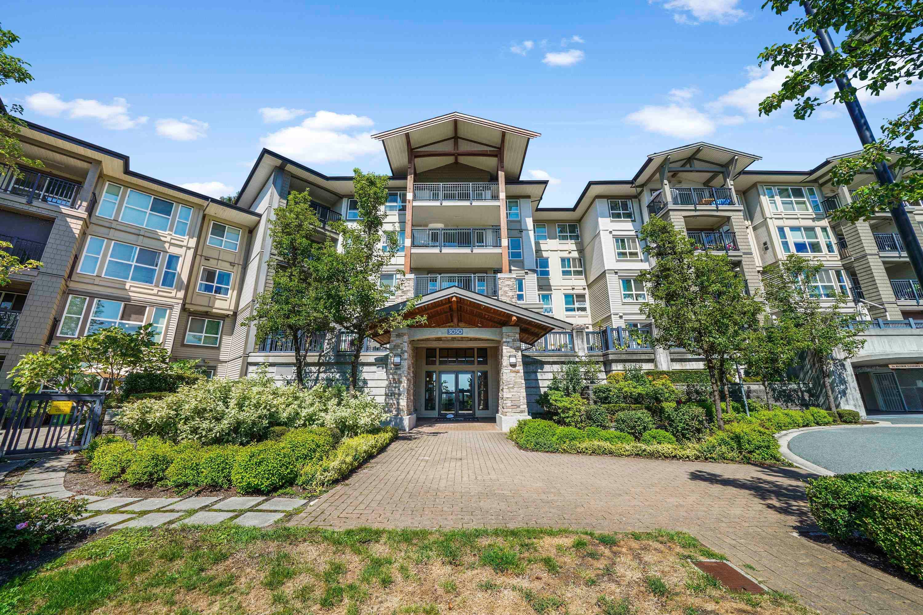 415 - 3050 Dayanee Springs Boulevard, Coquitlam, V3E 0A2 — photo 1