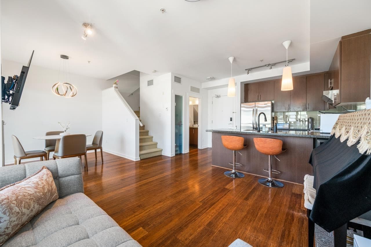 304 - 6077 London Road, Richmond, V7E 0A7 — photo 3