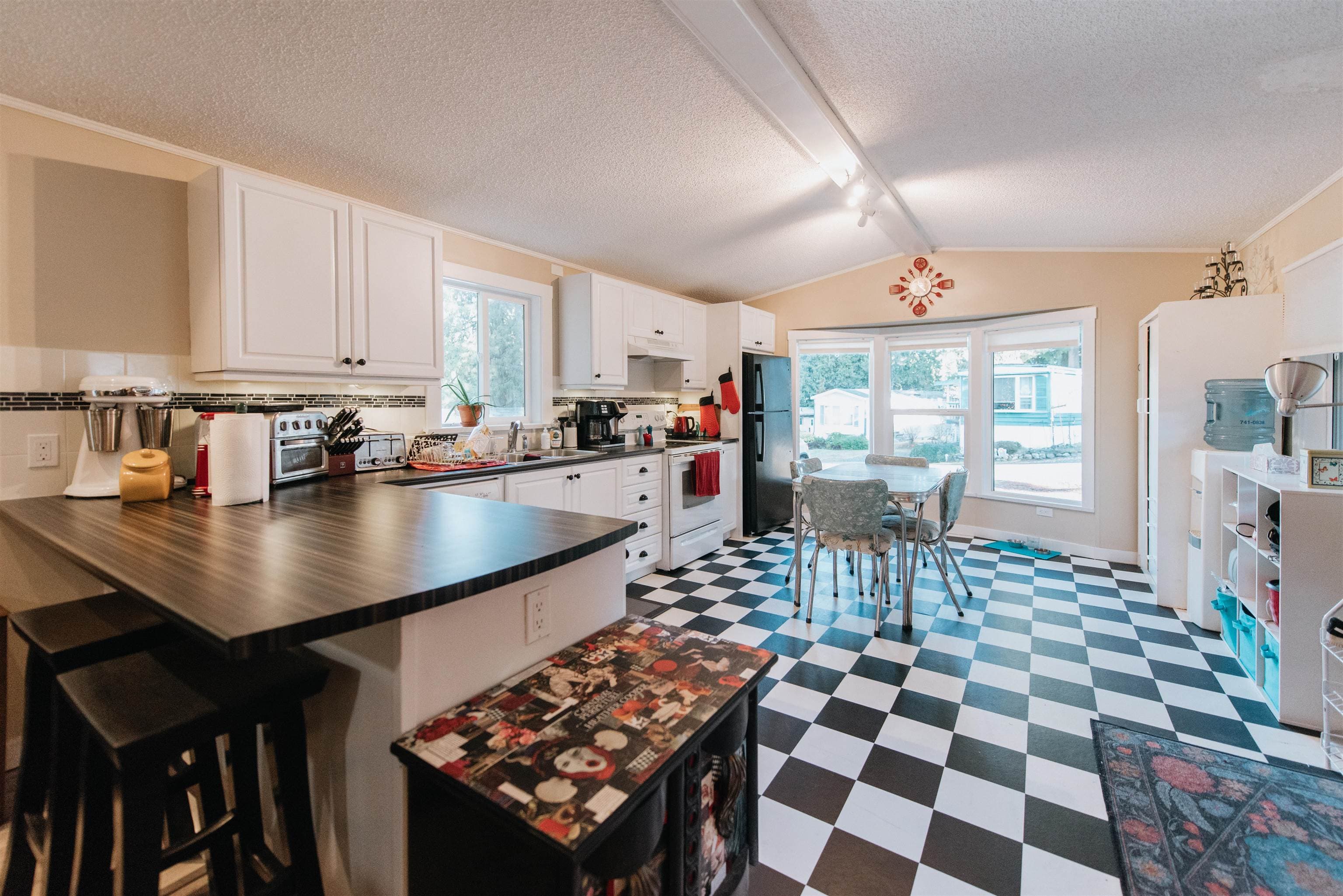 20 - 1416 North Road, Gibsons, V0N 1V1 — photo 4