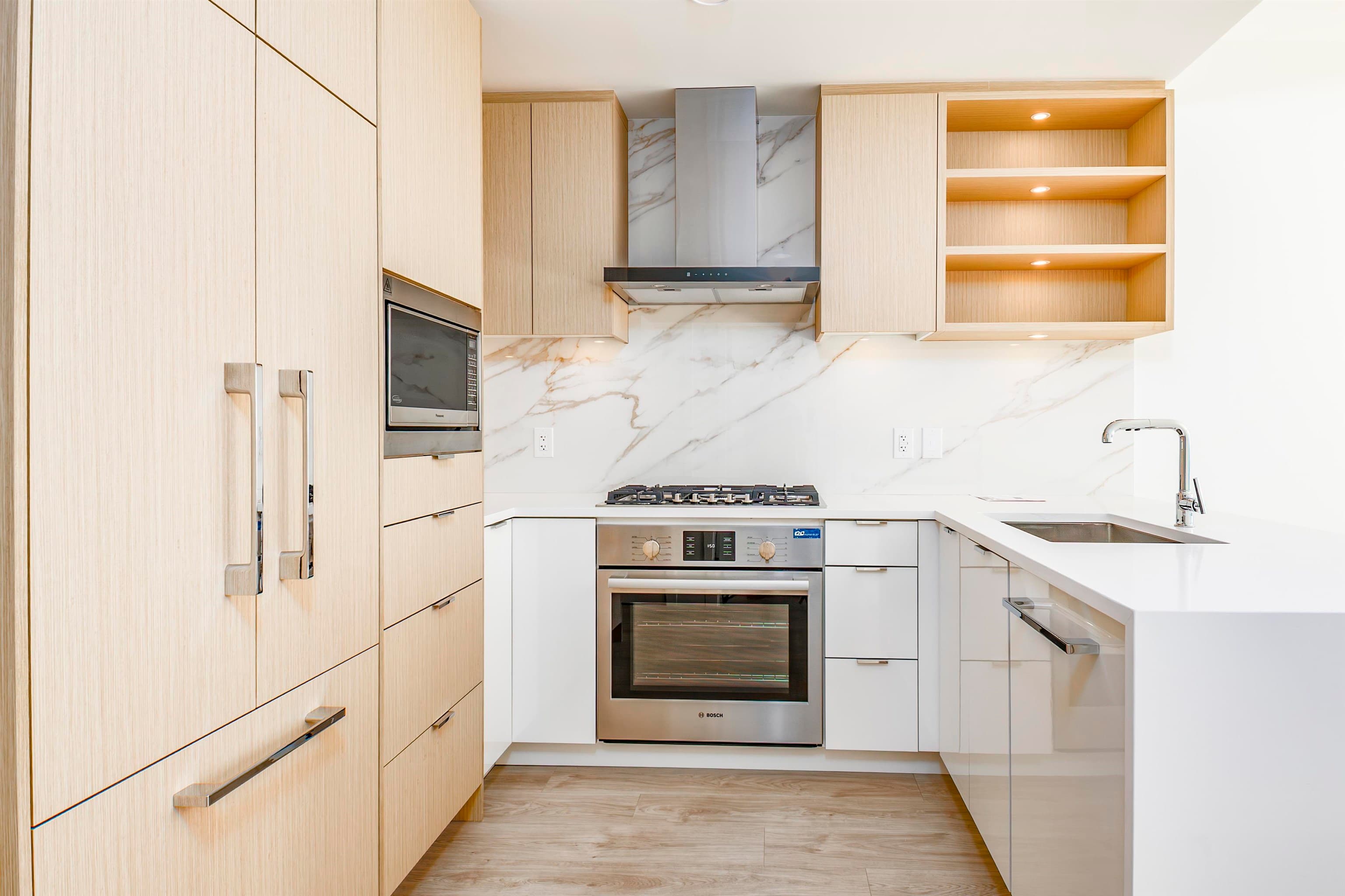 1304 - 4988 Bennett Street, Burnaby, V5H 0L1 — photo 3