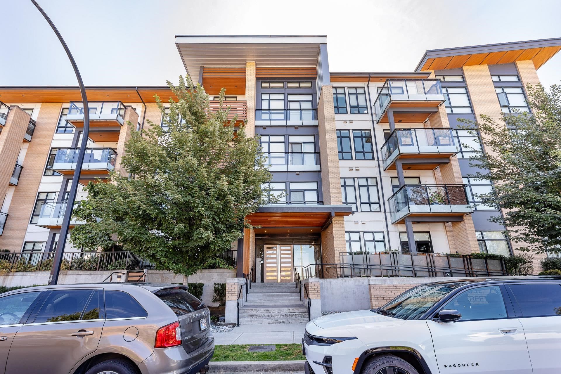307 - 300 Salter Street, New Westminster, V3M 0L9 — photo 3