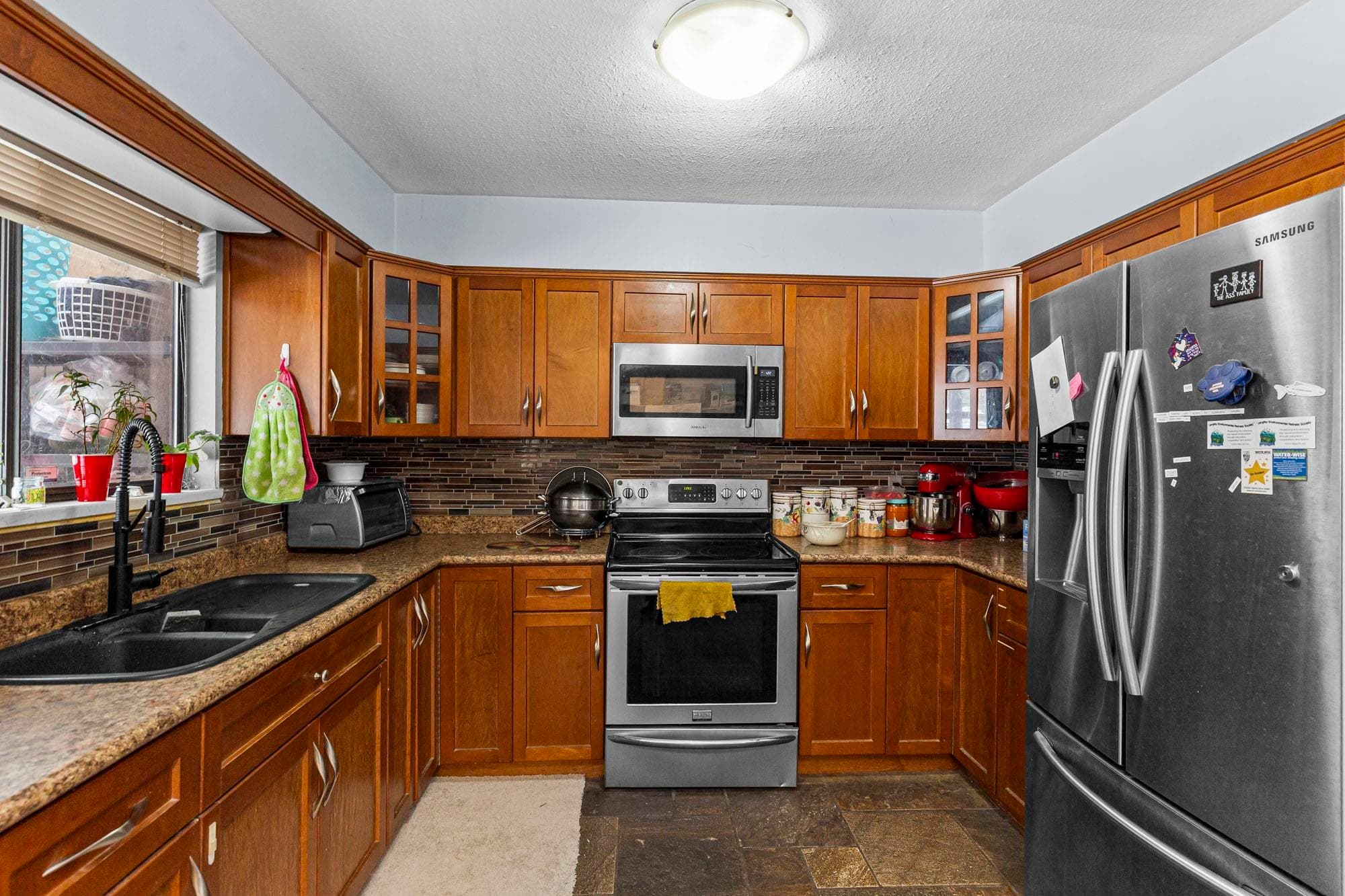 35337 Rockwell Drive, Abbotsford, V3G 2C9 — photo 3