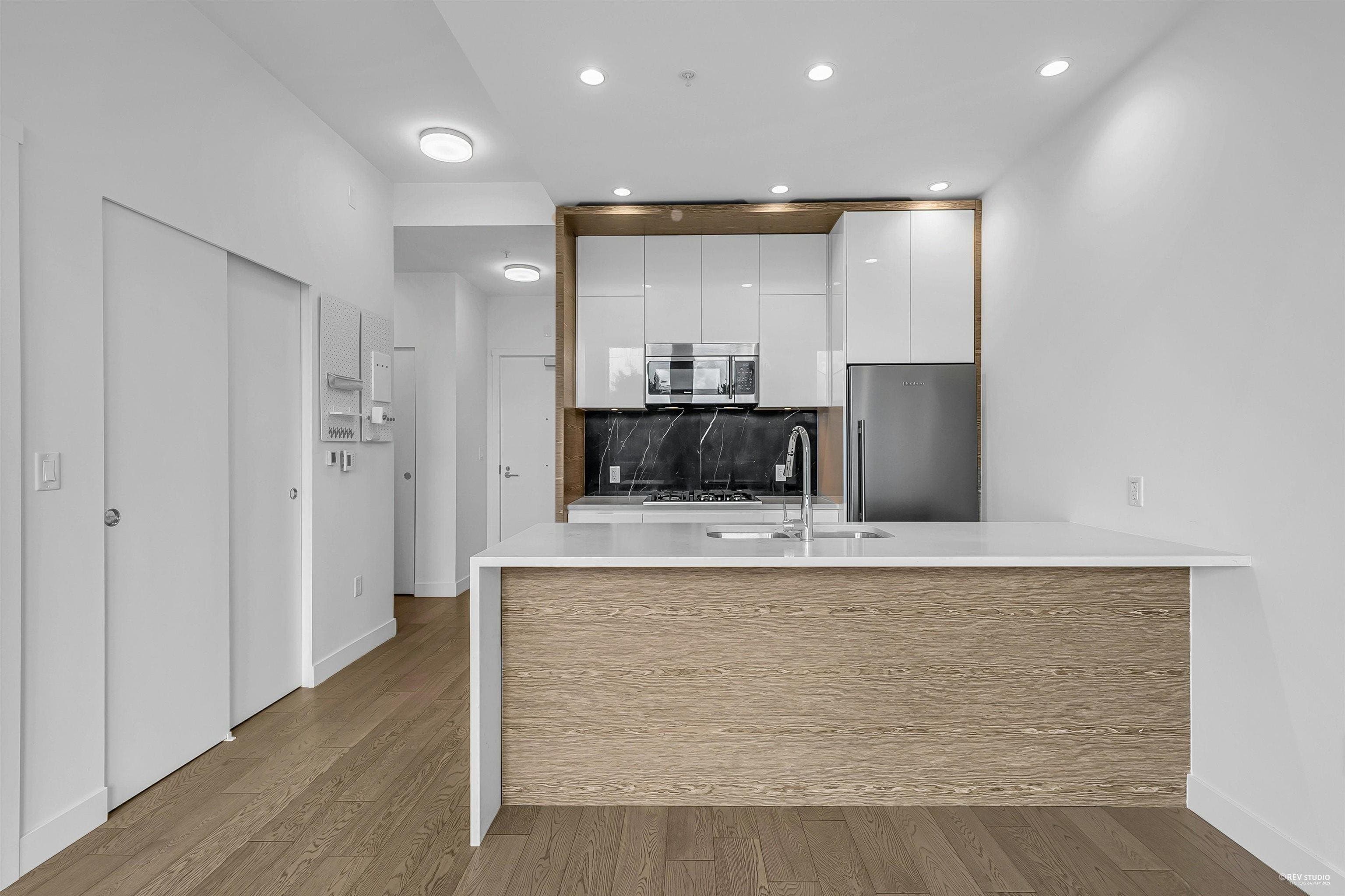 3xx - 6733 Cambie Street, Vancouver, V6P 3H1 — photo 2
