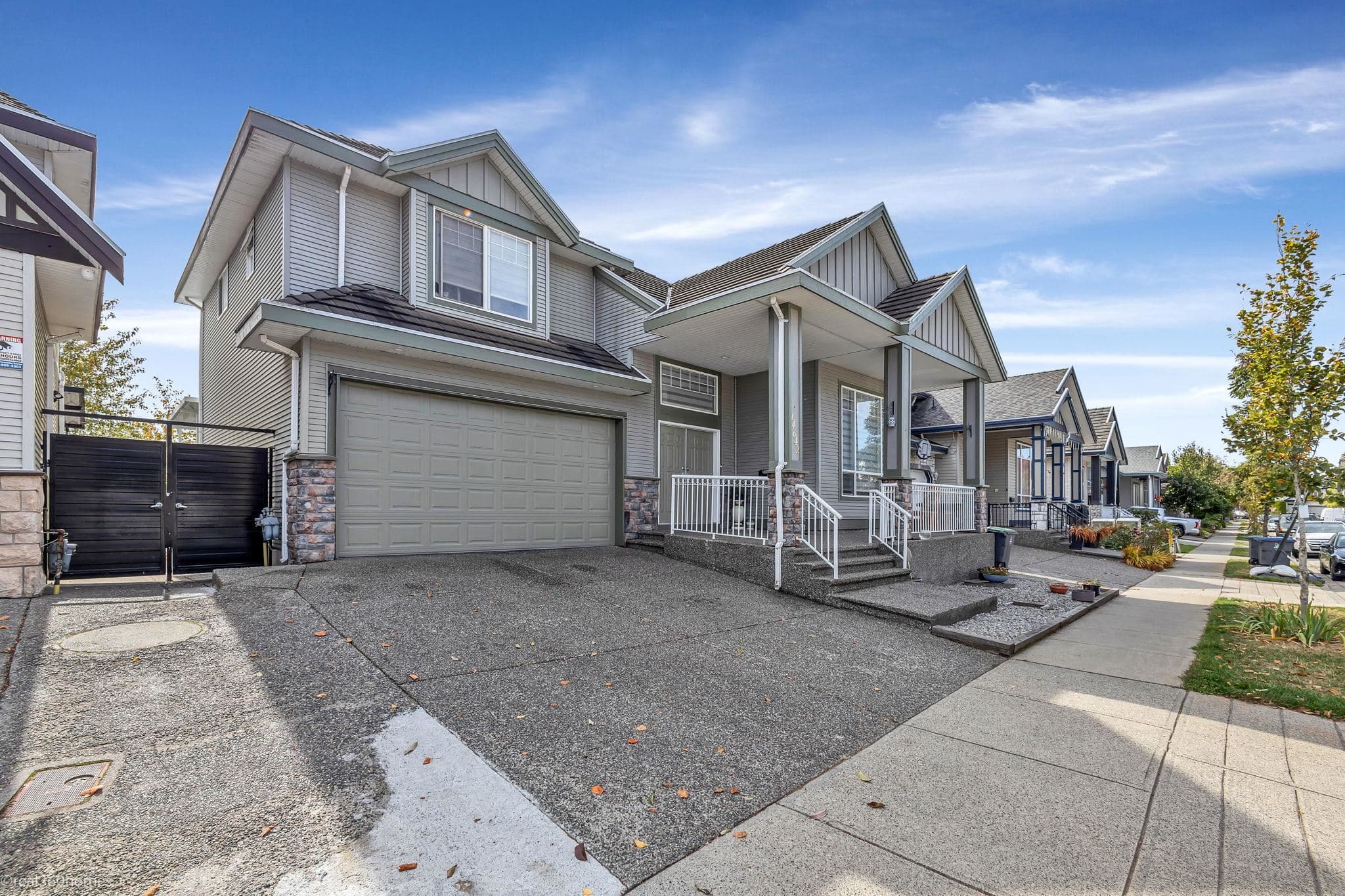 14642 67a Avenue, Surrey, V3S 0Z4 — photo 2