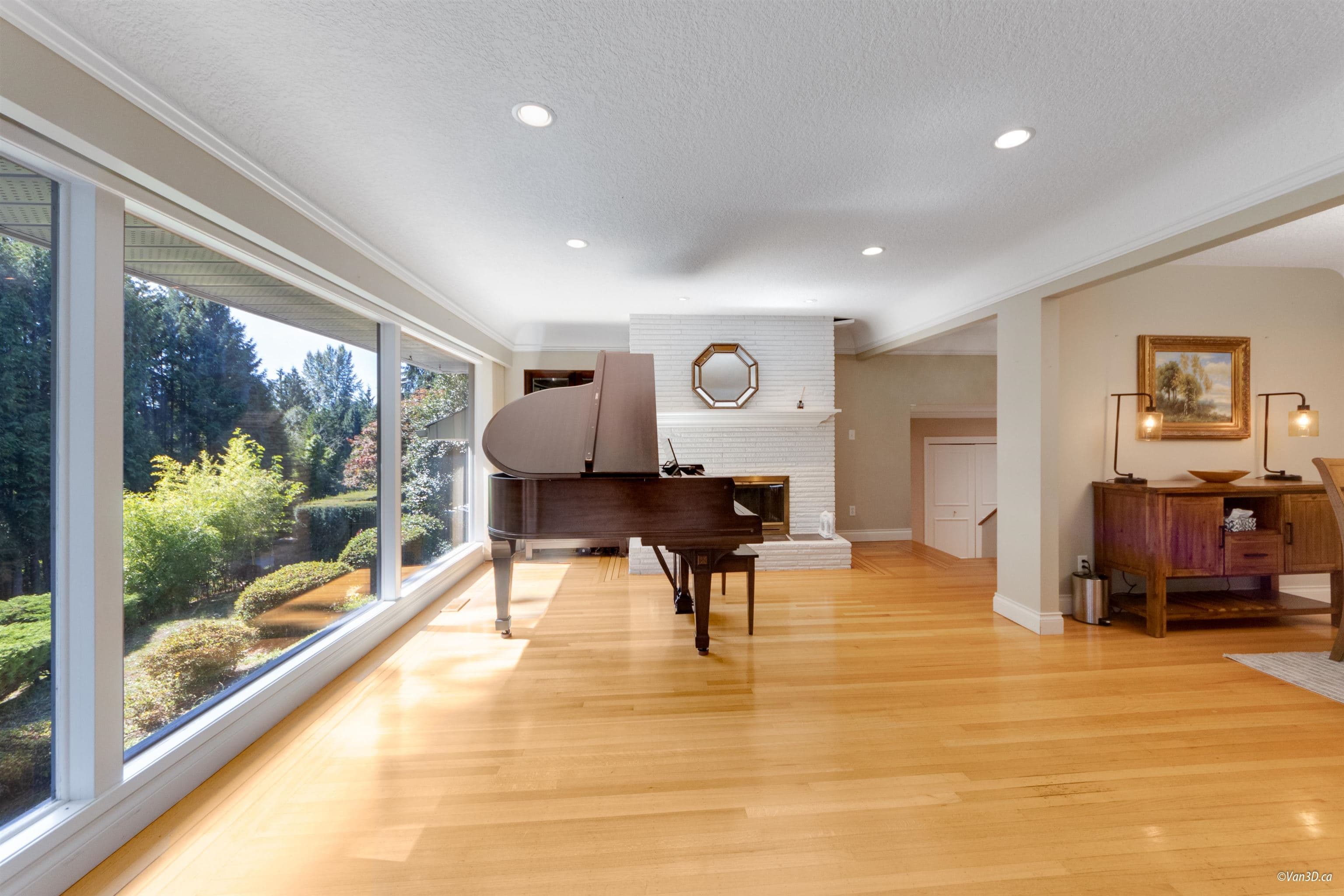 651 Kenwood Road, West Vancouver, V7S 1S7 — photo 2