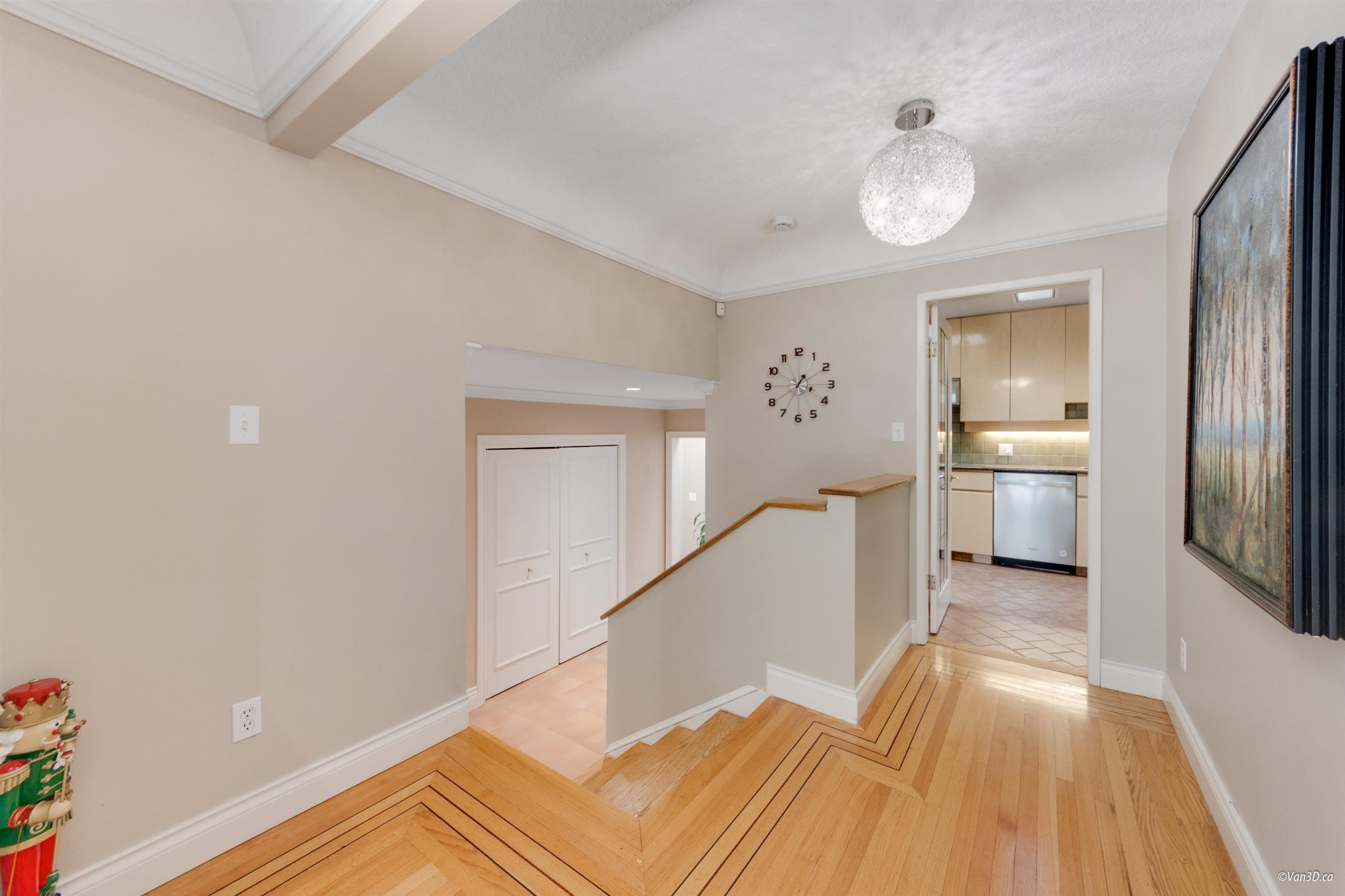 651 Kenwood Road, West Vancouver, V7S 1S7 — photo 4