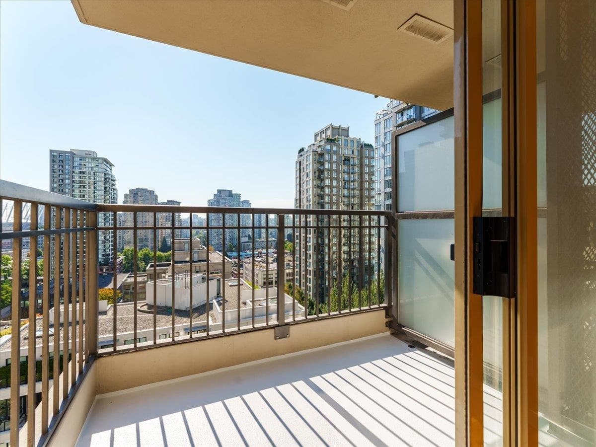 1406 - 989 Richards Street, Vancouver, V6B 6R6 — photo 3